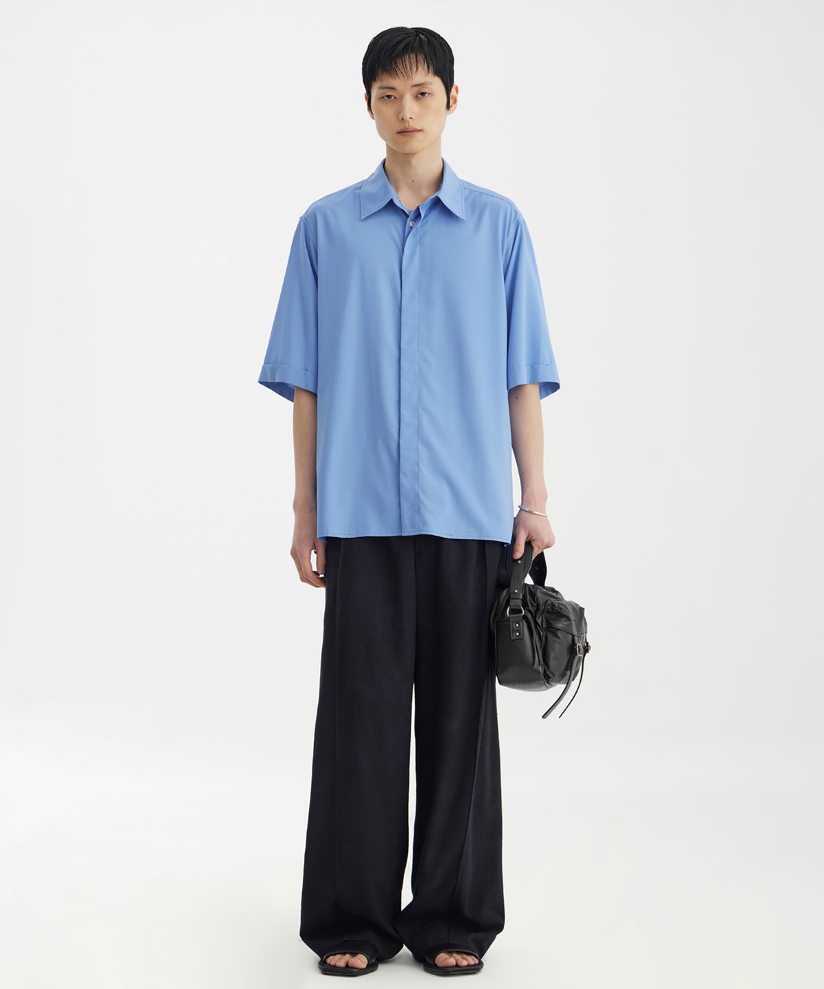 유스(YOUTH) Side-Slit Half Shirt - Sax Blue