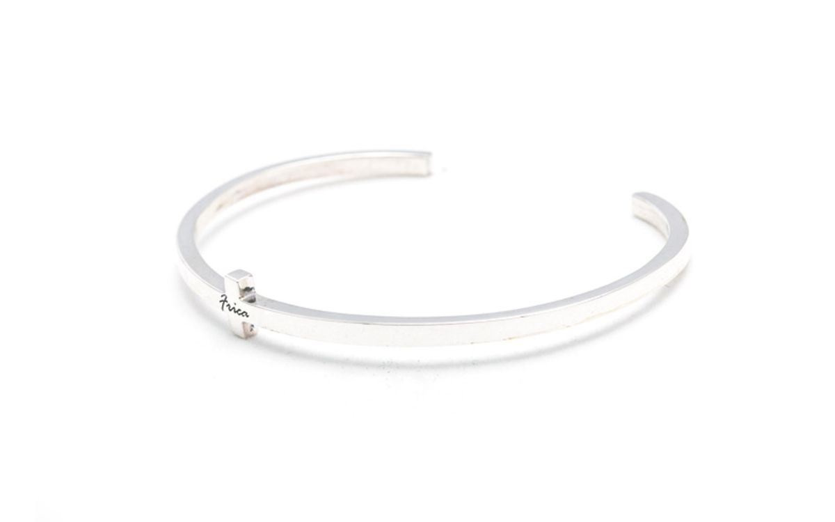 프리카 주얼리(FRICA JEWELRY) 센터 크로스 뱅글