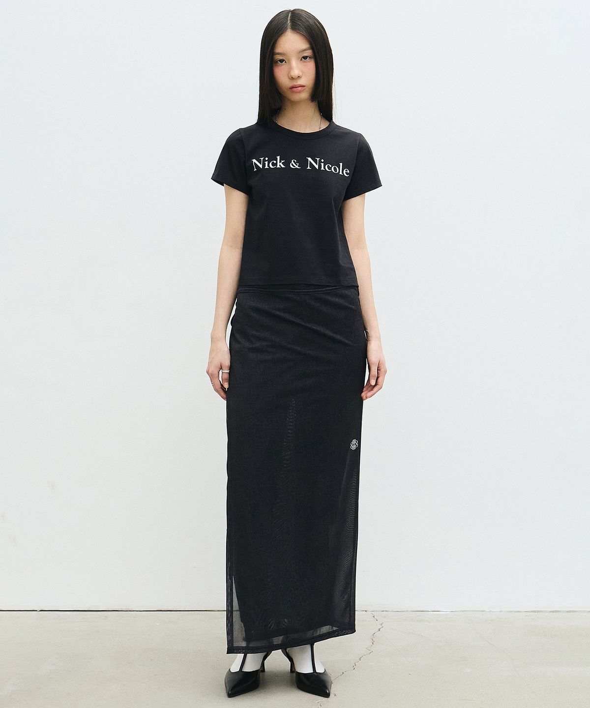 닉앤니콜(NICK&NICOLE) NICOLE CLASSIC MINIMAL CROP TOP_BLACK