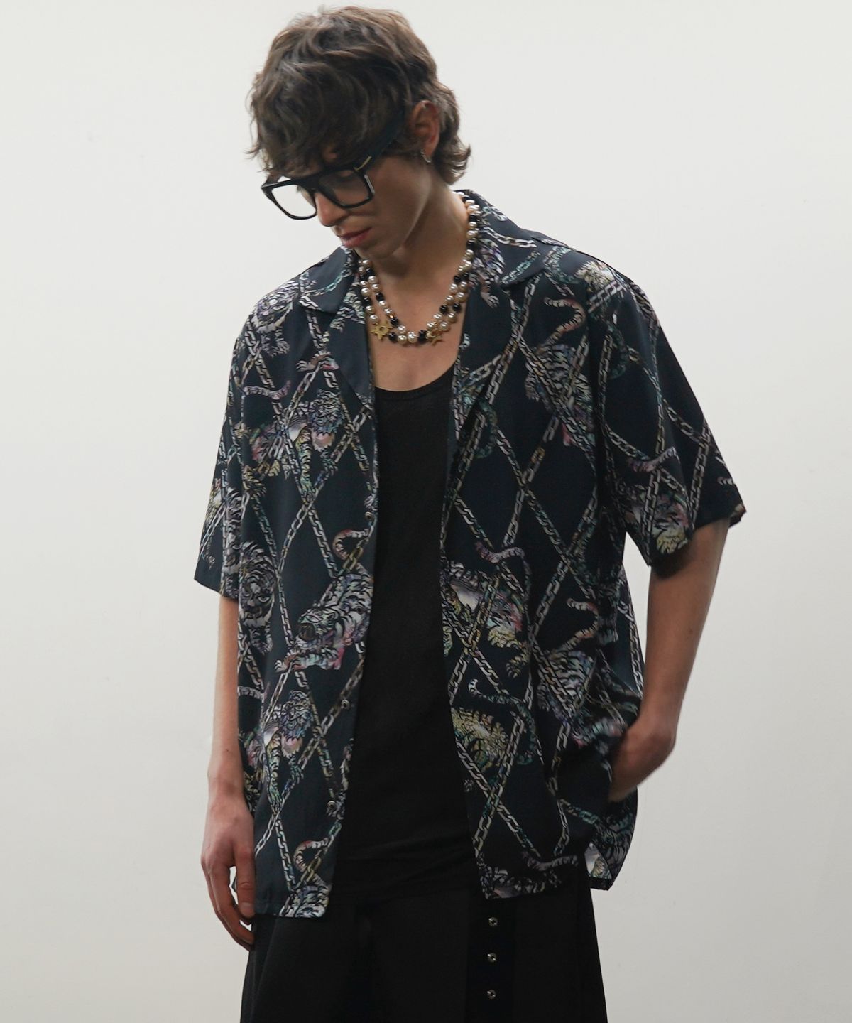언티지(UNTAGE) 자개 프린트 볼링 셔츠(UNISEX)_UTS-SS10