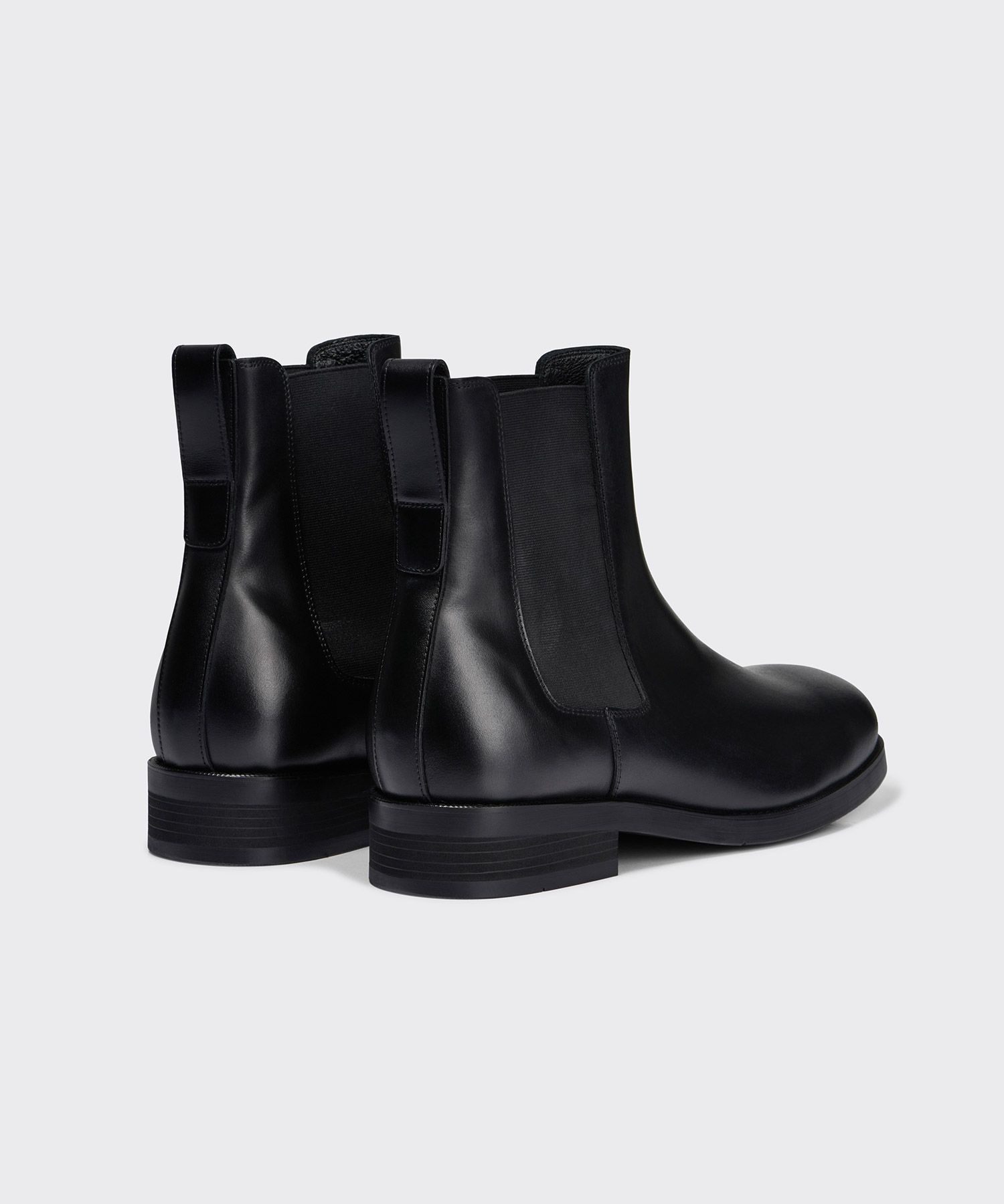 MUSINSA MUSINSA STANDARD Height Increase Round Chelsea Boots [Black]