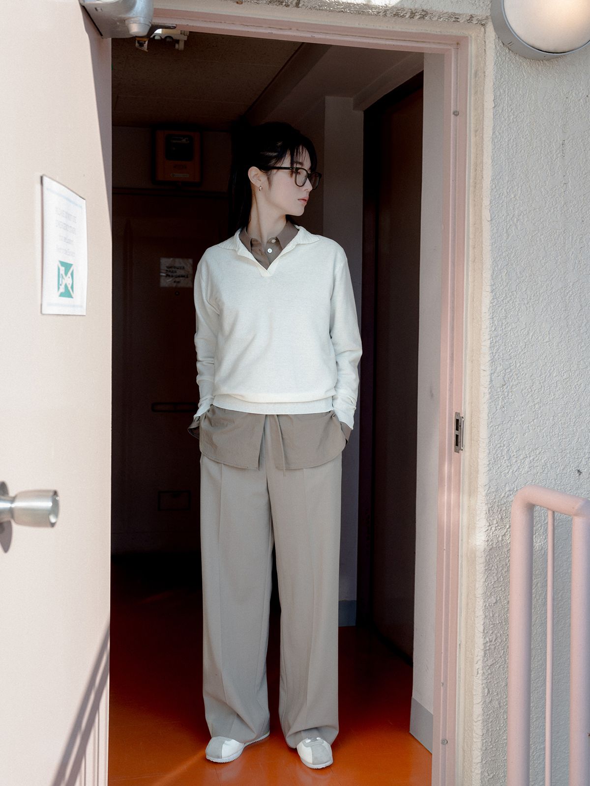 리플레인(REPLAIN) COTTON LOOSE COLLAR KNIT TOP