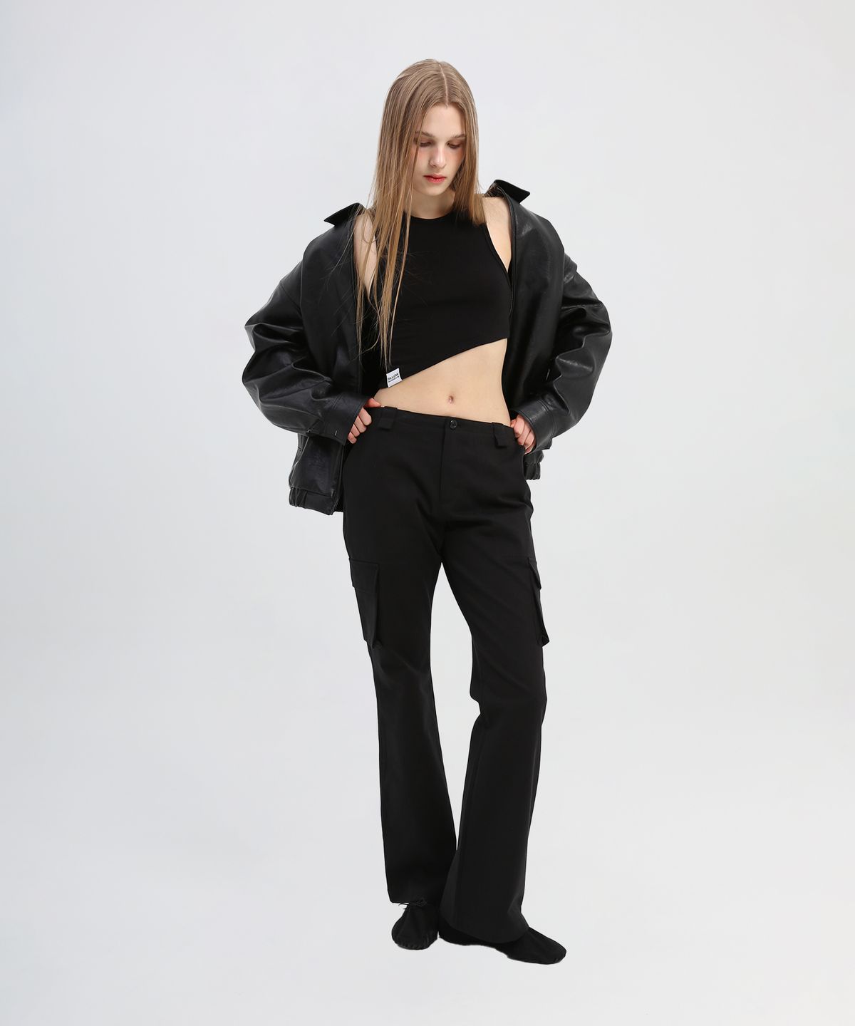 슬로우가먼츠(SLLOW GARMENTS) UNBALANCED SLEEVELESS