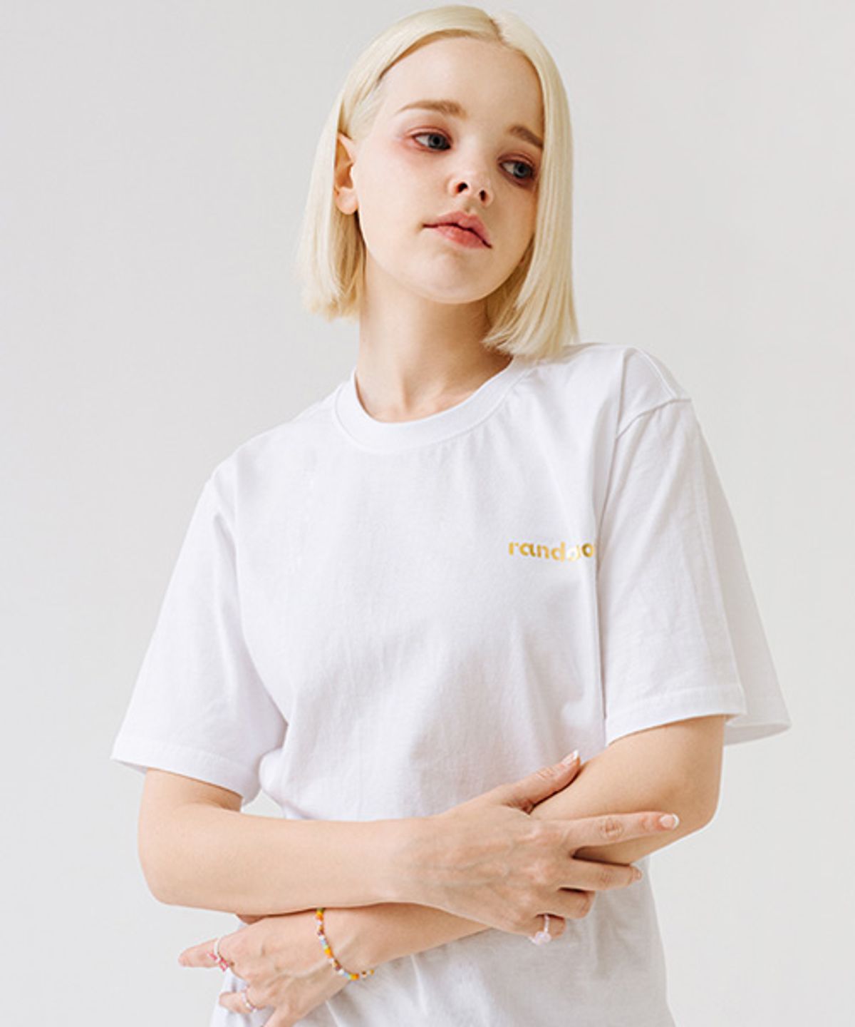 랜덤오프(RANDOMOFF) [Silver/Gold] BAISC LOGO MINI METALLIC 반팔티 [4컬러]