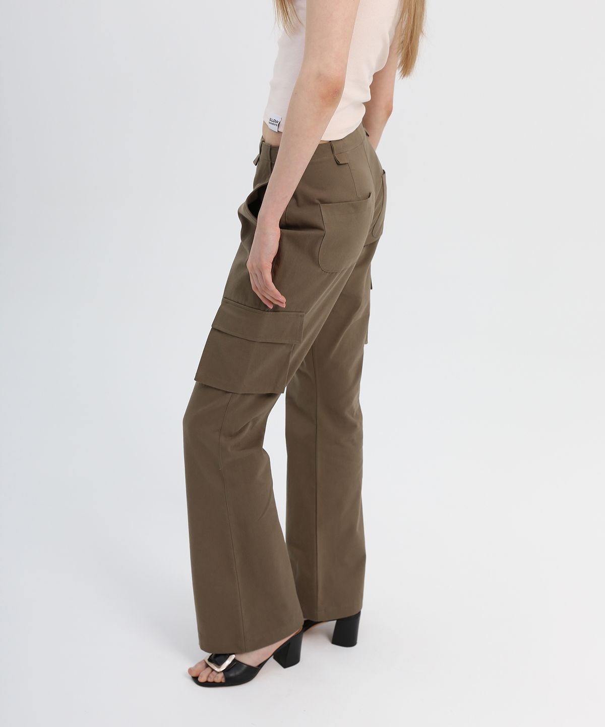 슬로우가먼츠(SLLOW GARMENTS) CARGO BOOTS CUT PANTS