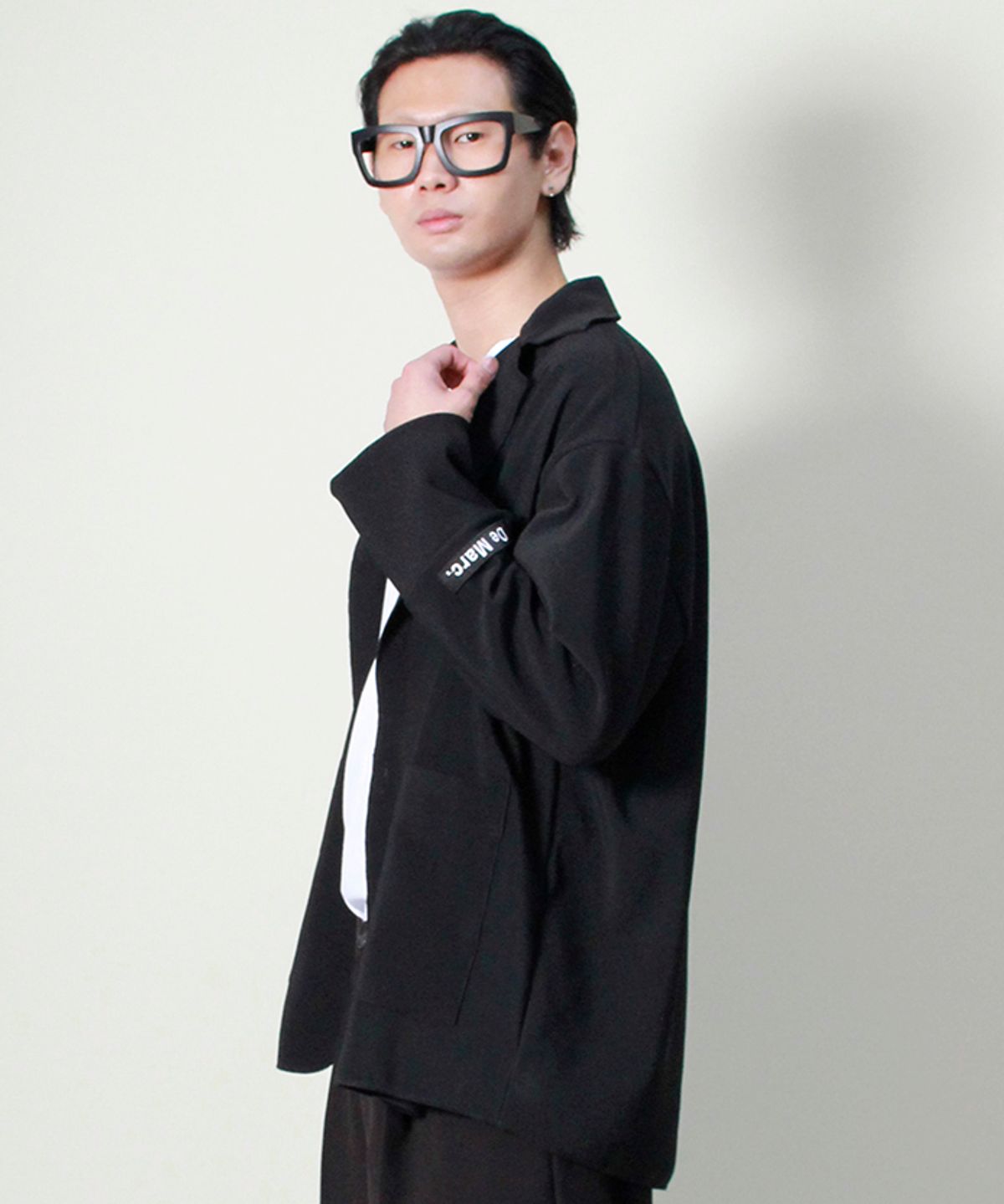드마크(DEMARC) 루즈핏 골지 테일러드카라 자켓  블랙