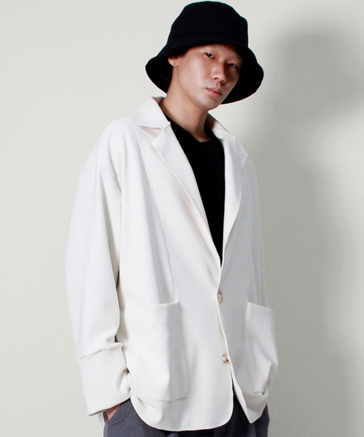 드마크(DEMARC) 루즈핏 골지 테일러드카라 자켓  아이보리
