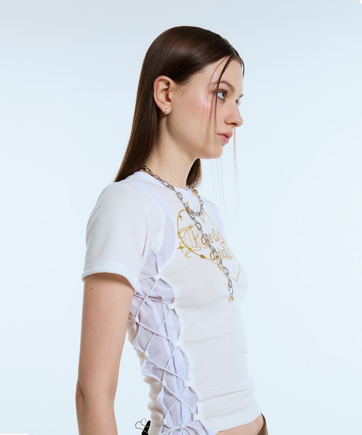 라티젠(LARTIGENT) L11 HEART MESH STRING TOP(WHITE)