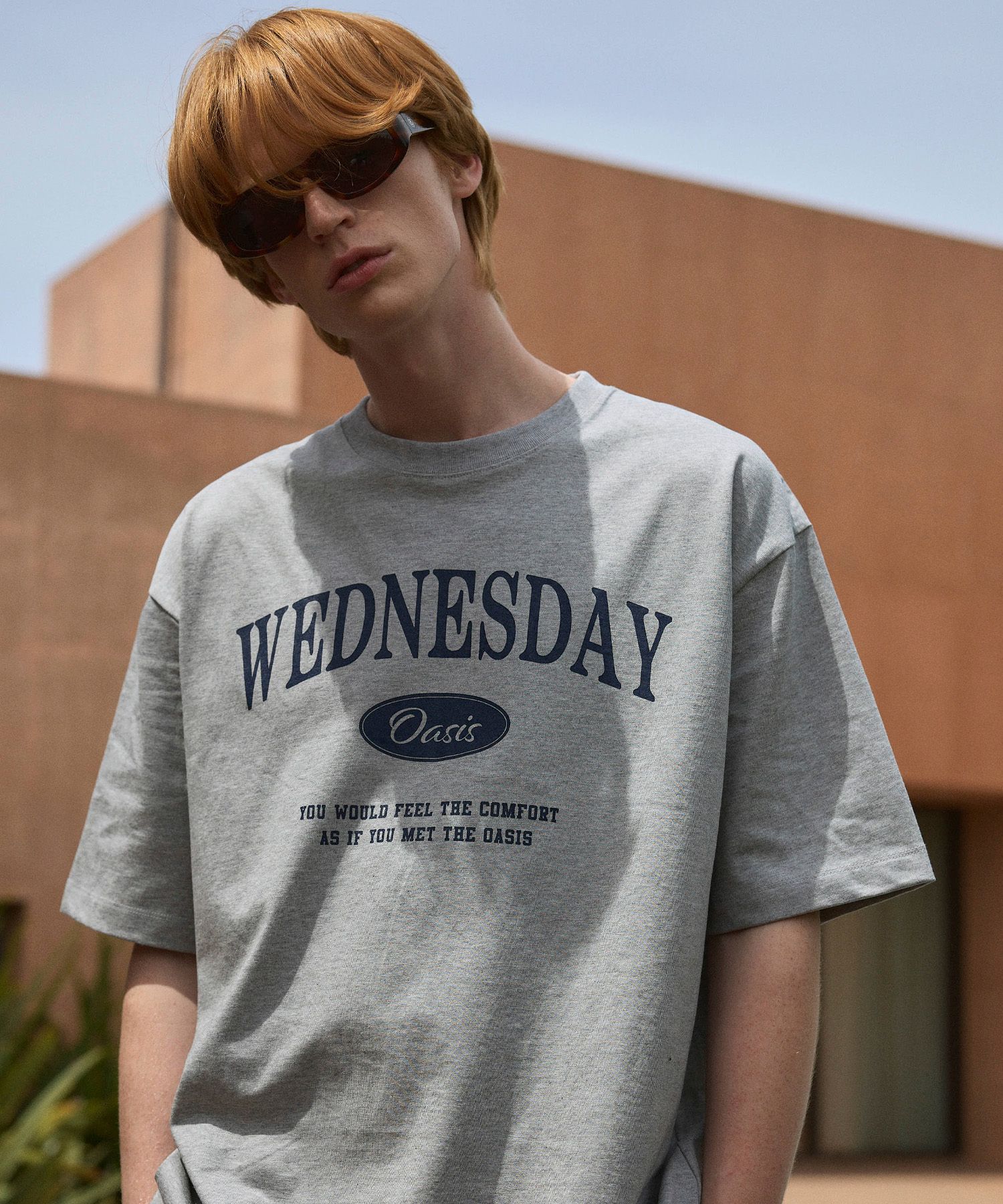 MUSINSA公式 | WEDNESDAY OASIS シグネチャーオーバーサイズ半袖T