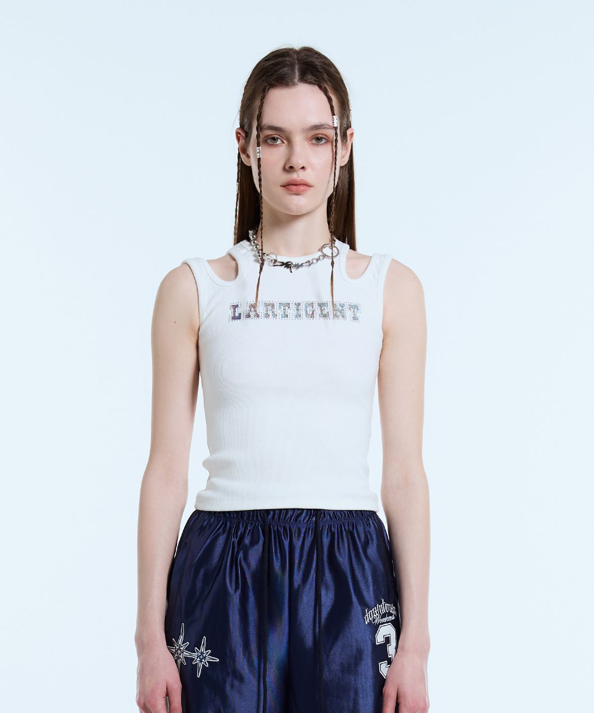 라티젠(LARTIGENT) L11 CUTOUT SLEEVELESS(WHITE)