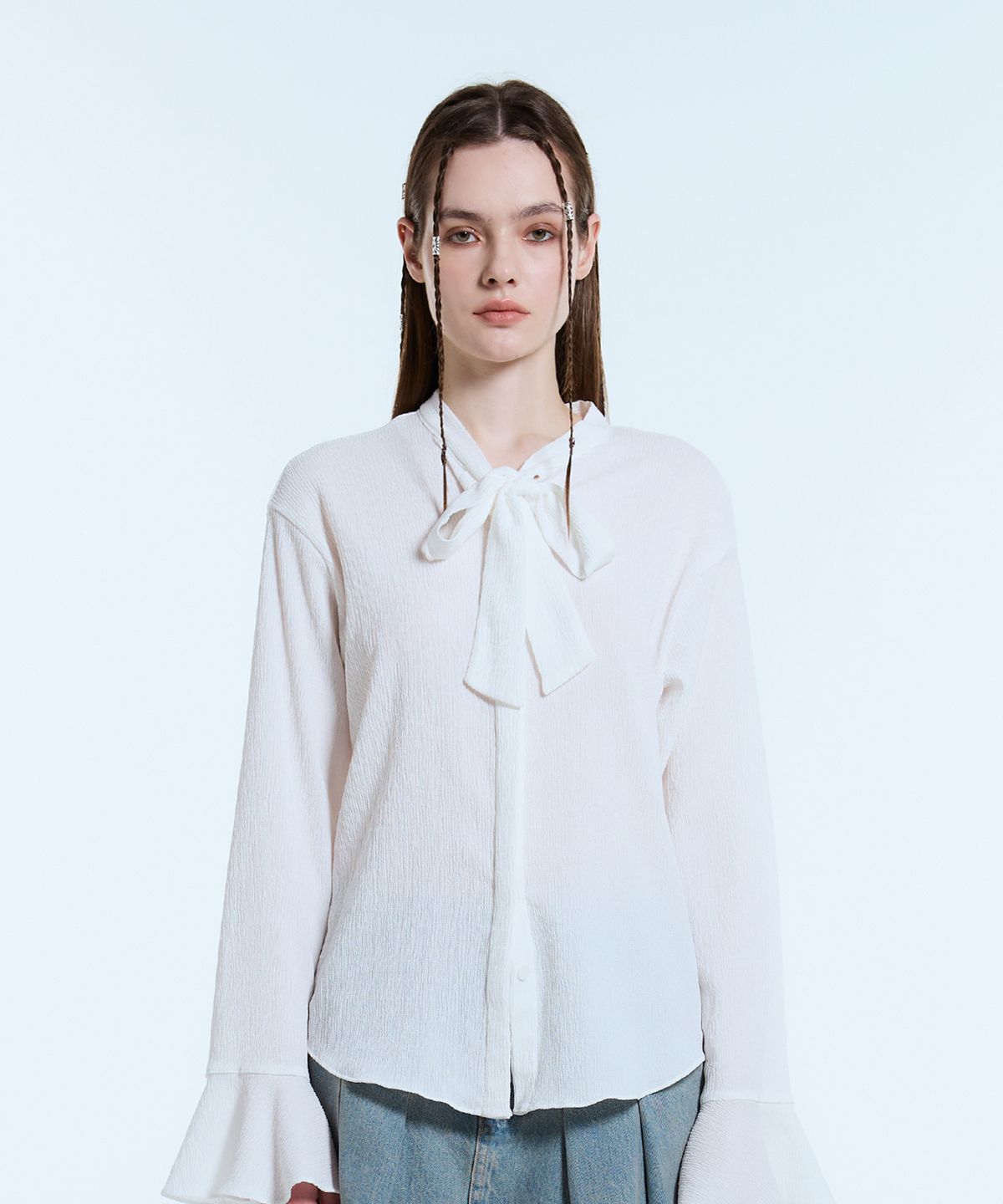 라티젠(LARTIGENT) L11 TIE BLOUSE(WHITE)