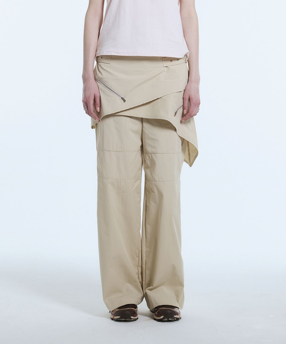 라티젠(LARTIGENT) L11 WRAP SKIRT PANTS(BEIGE)
