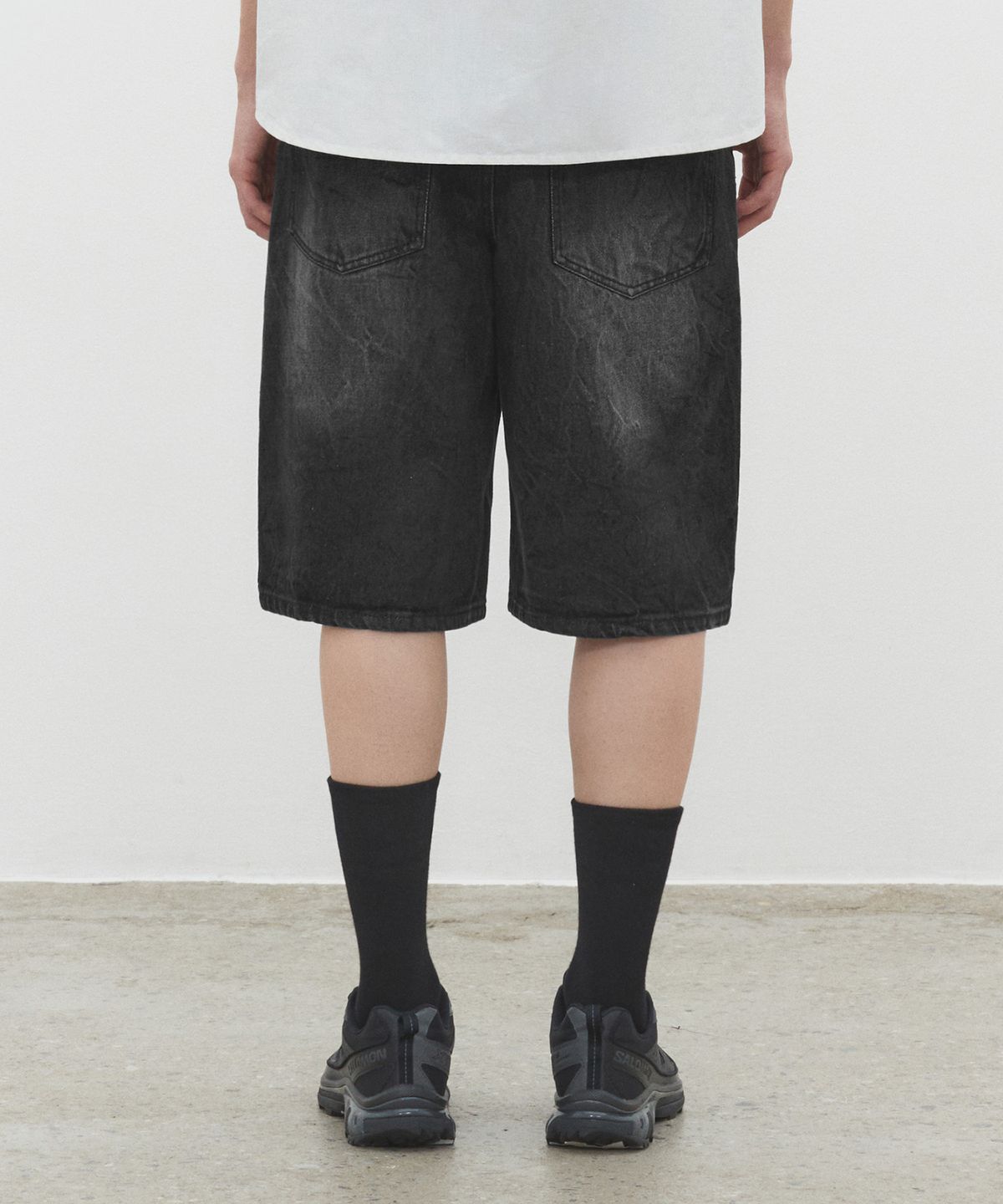 데케트(DECET) CR Wide Denim Shorts DCPT035CRBlackB