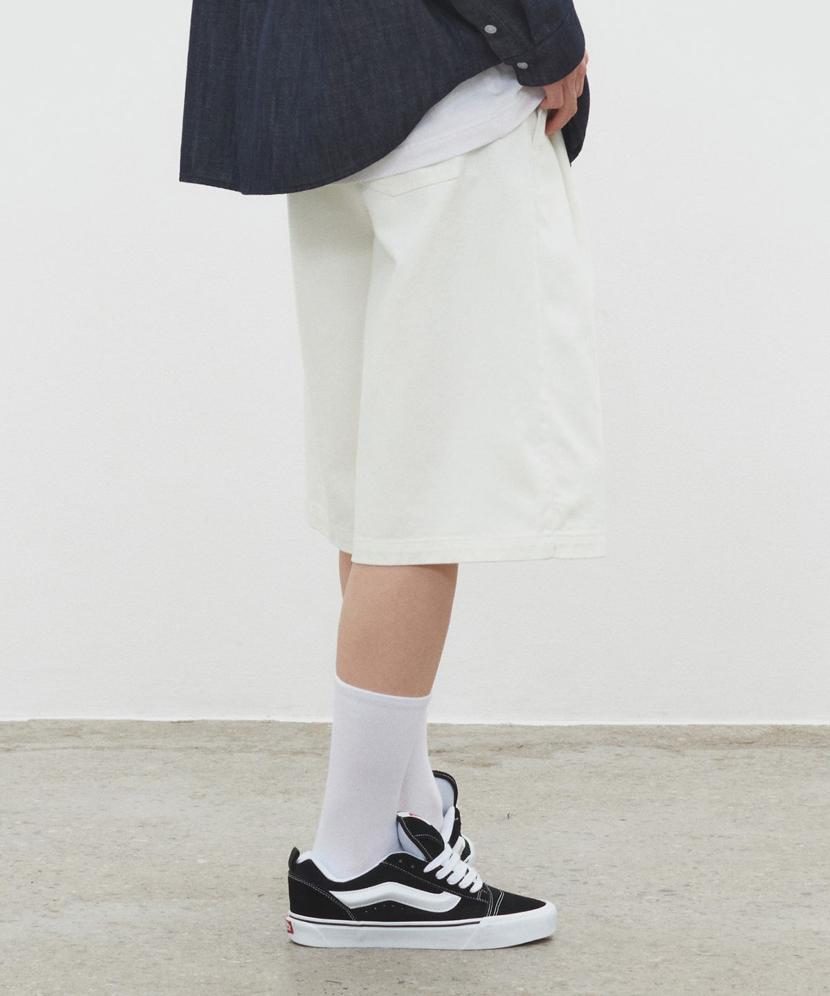데케트(DECET) Cotton 2Pleats Shorts DCPT041Ivory