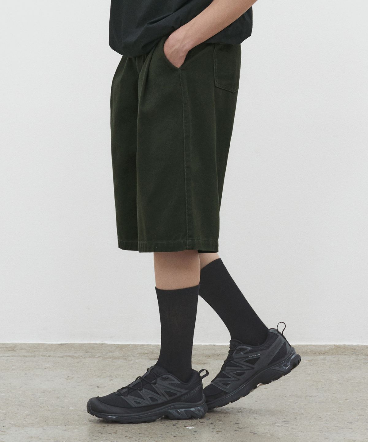 데케트(DECET) Cotton 2Pleats Shorts DCPT041Khaki