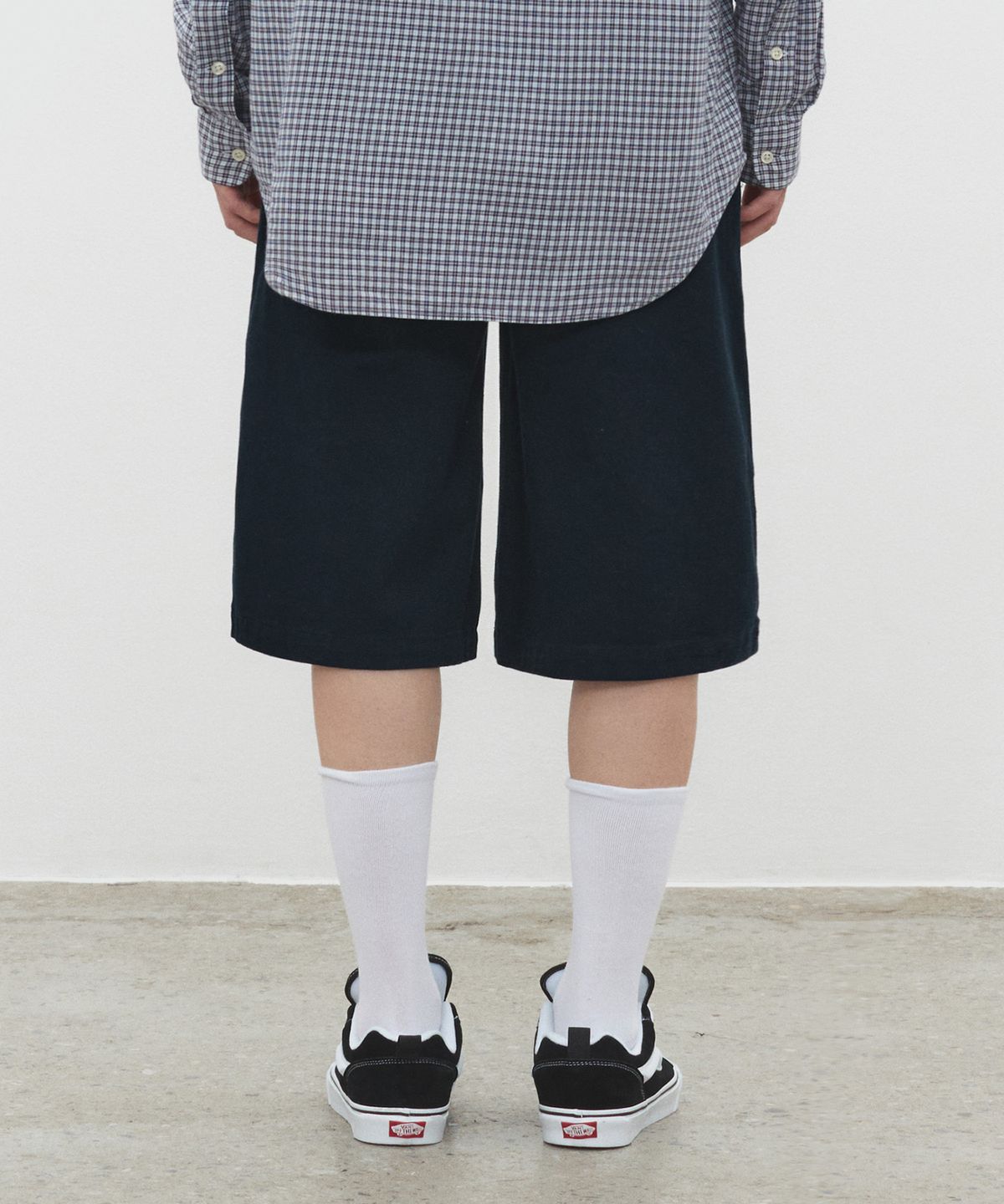 데케트(DECET) Cotton 2Pleats Shorts DCPT041Navy