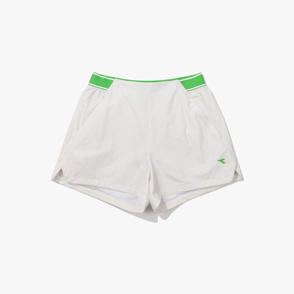 디아도라(diadora) 코모도 하프 팬츠 우먼 IVORY