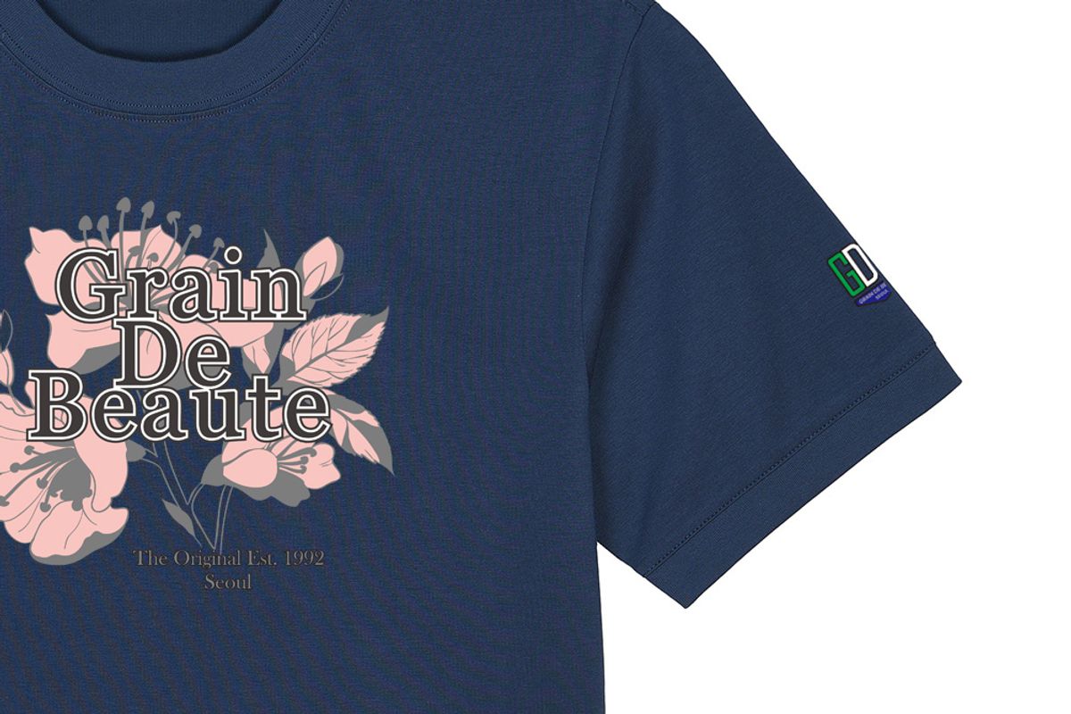 그랭드보떼(GRAIN DE BEAUTE) SIGNATURE T-SHIRT 03 [NAVY]