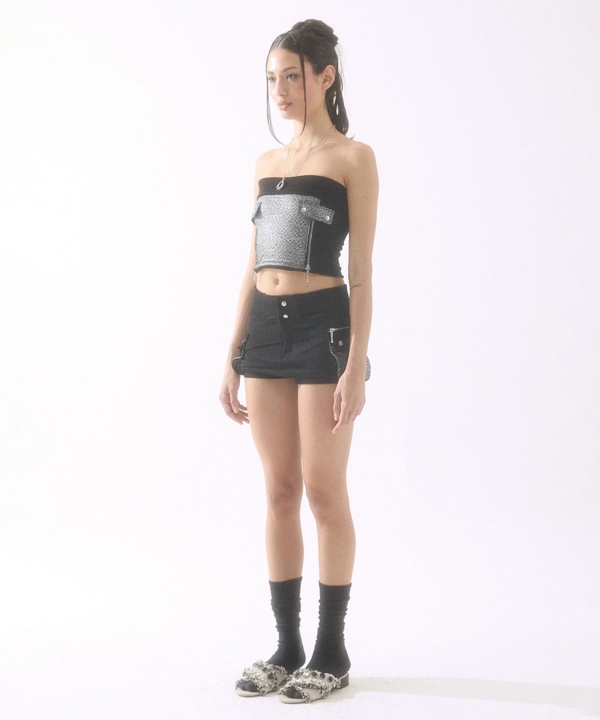 배디(BADEE) Zipper Sweat Sleeveless Black