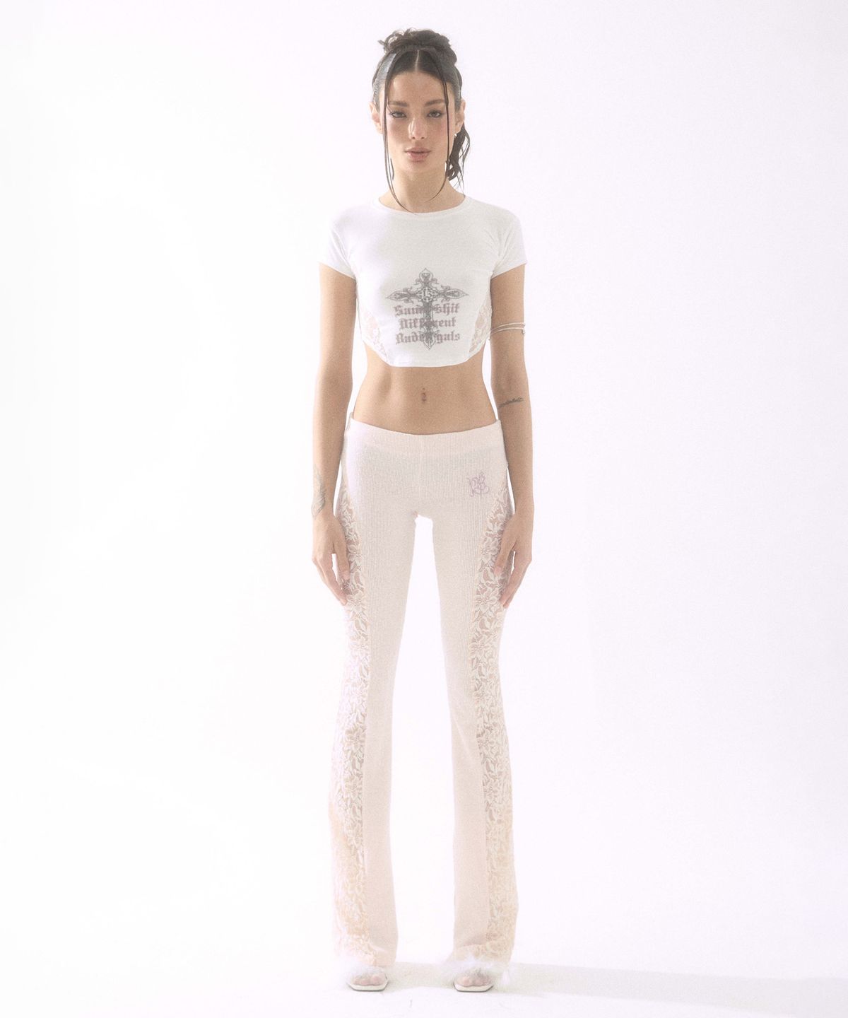 배디(BADEE) Lace Flared Pants Pale Pink