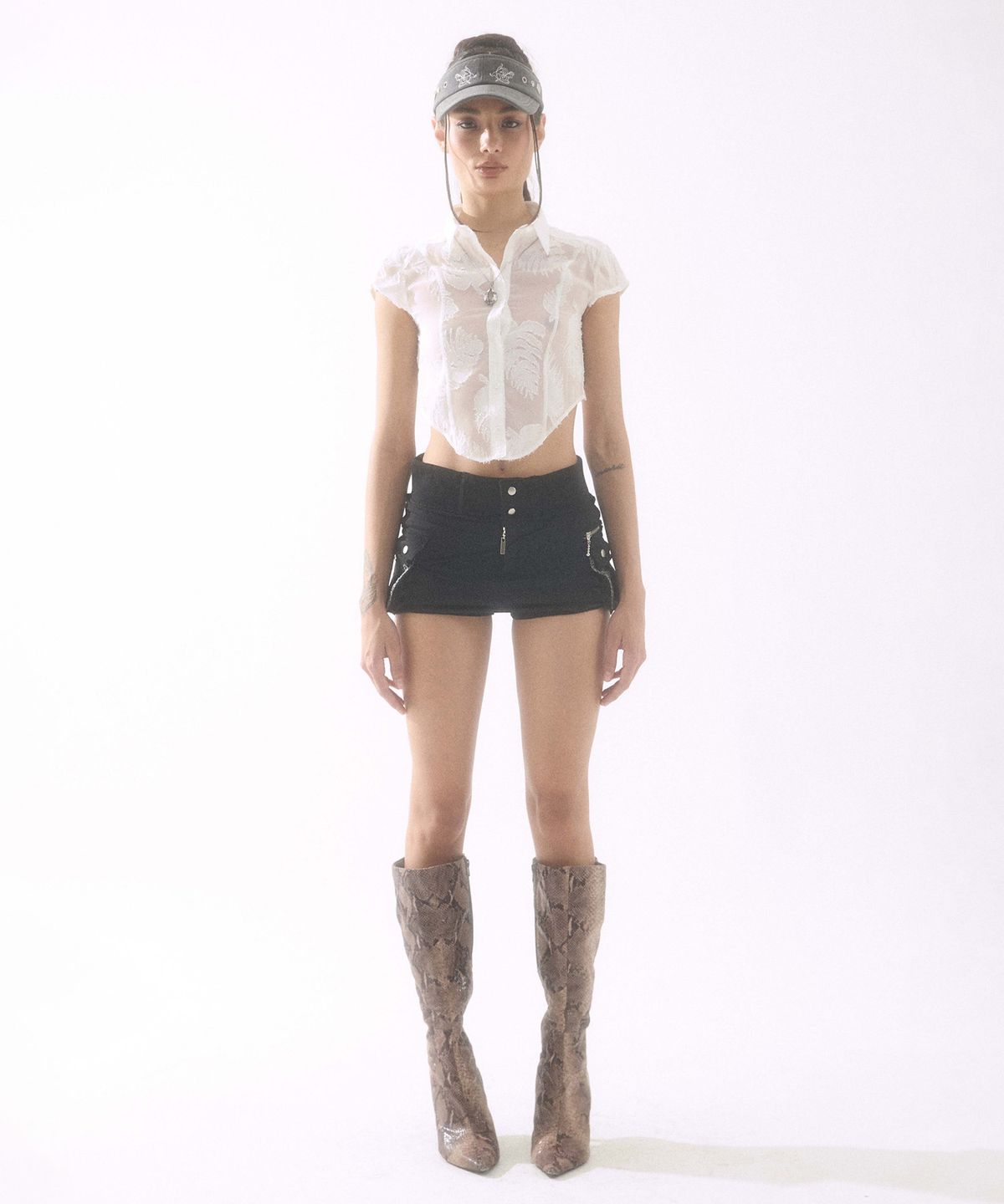 배디(BADEE) Palm Leaves Corset Shirt White
