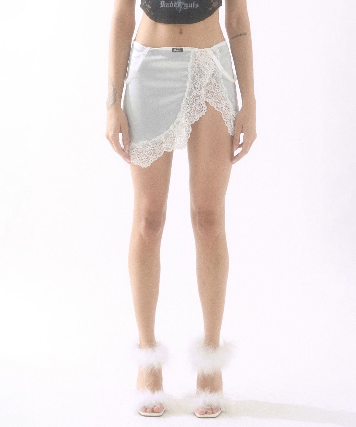 배디(BADEE) Lace Strap Skirt Sage