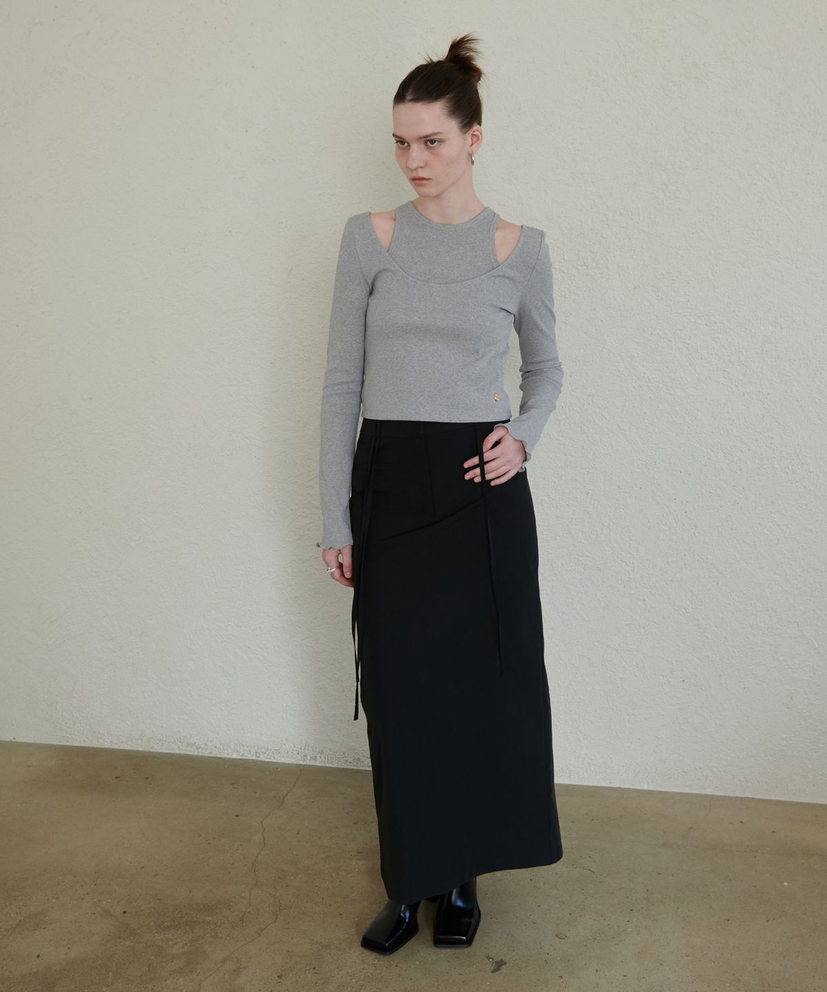 언뮤트(UNMUTE) BELT LOOP STRING PENCIL SKIRT(BLACK)