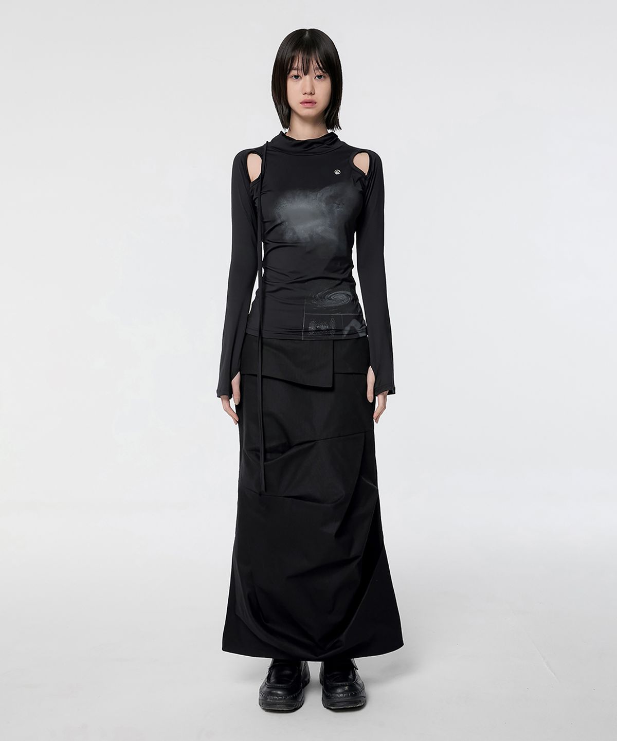 플레어업(FLAREUP) Cut-out Turtleneck Long Sleeve (FL-112_Black)