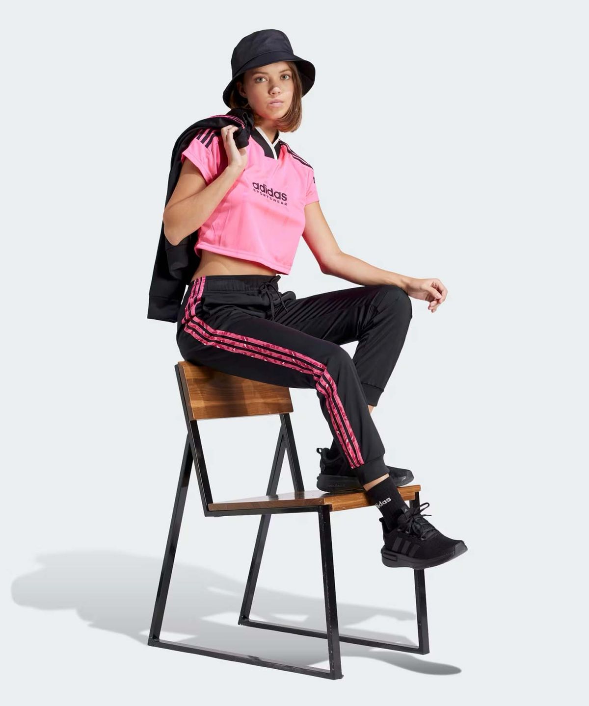 아디다스(ADIDAS) 티로 크롭 티 - 핑크 / IS0727