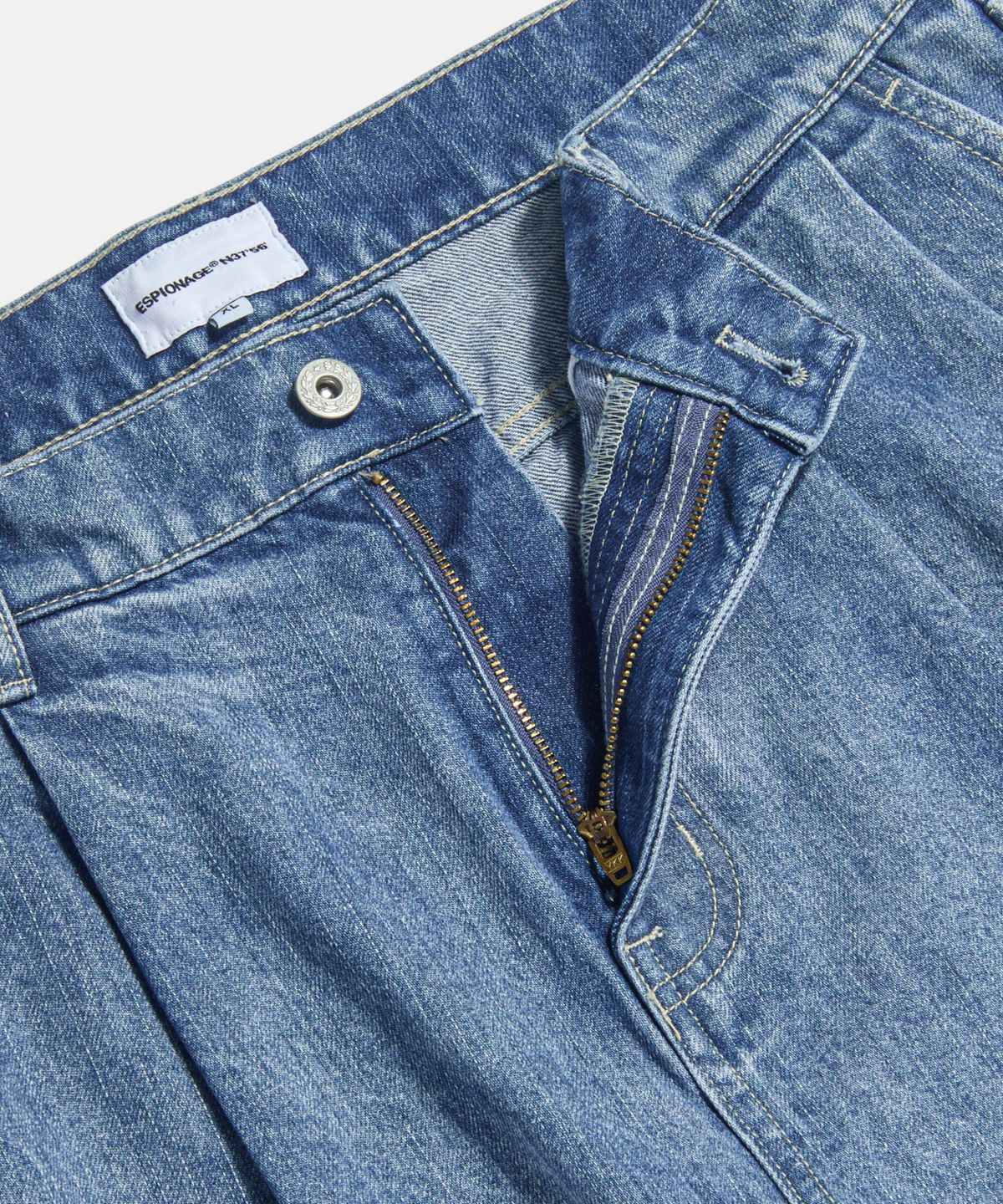 에스피오나지(ESPIONAGE) Double Pleats Denim Shorts Light Indigo