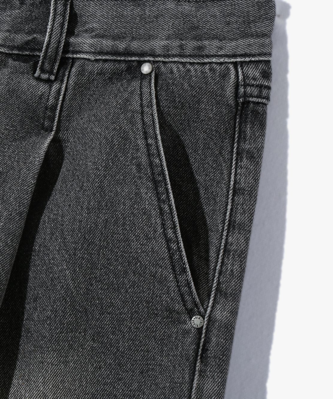 MUSINSA | DIMITRI BLACK Bio-Washing Carpenter Bermuda Denim