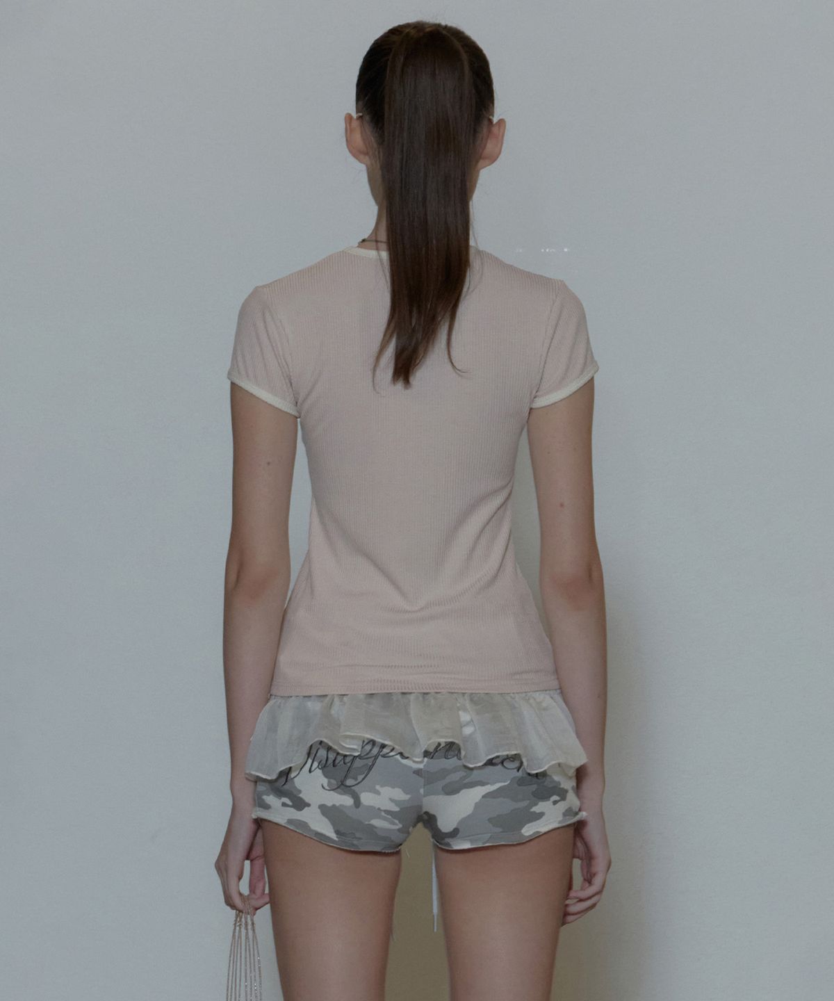스컬프터(SCULPTOR) Rose Ringer Tee Peach Fuzz