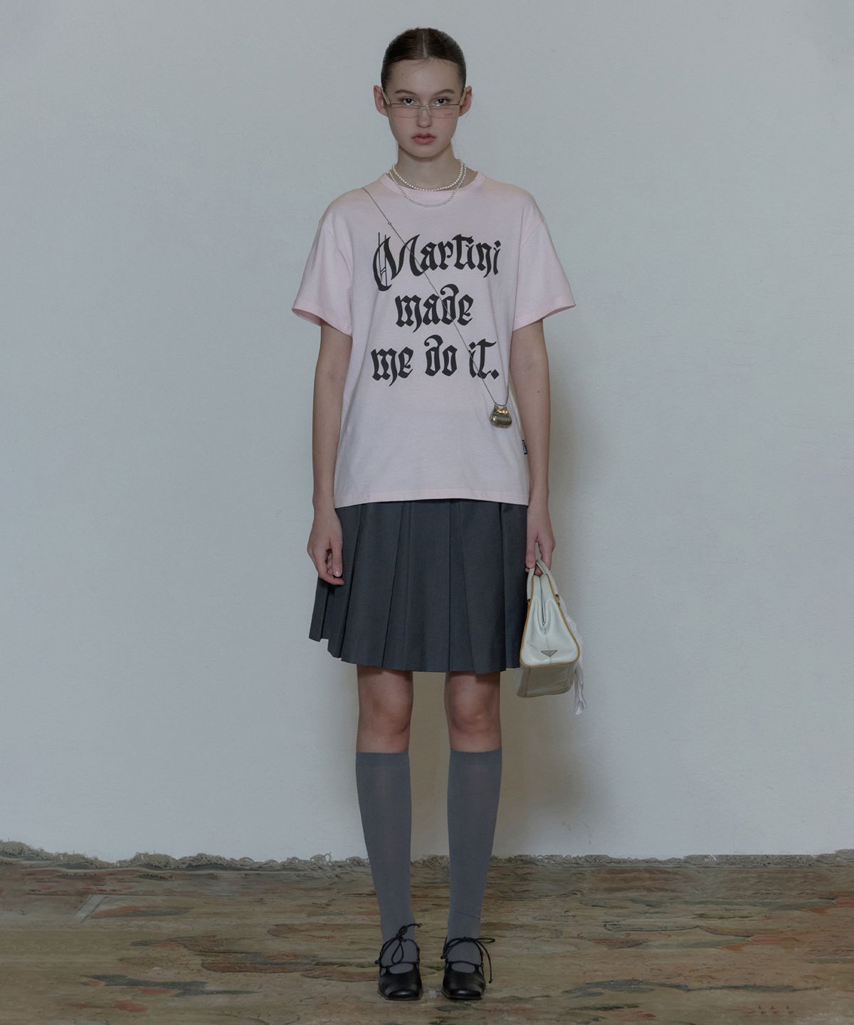 스컬프터(SCULPTOR) Martini Made Me Do It Tee Peach Fuzz