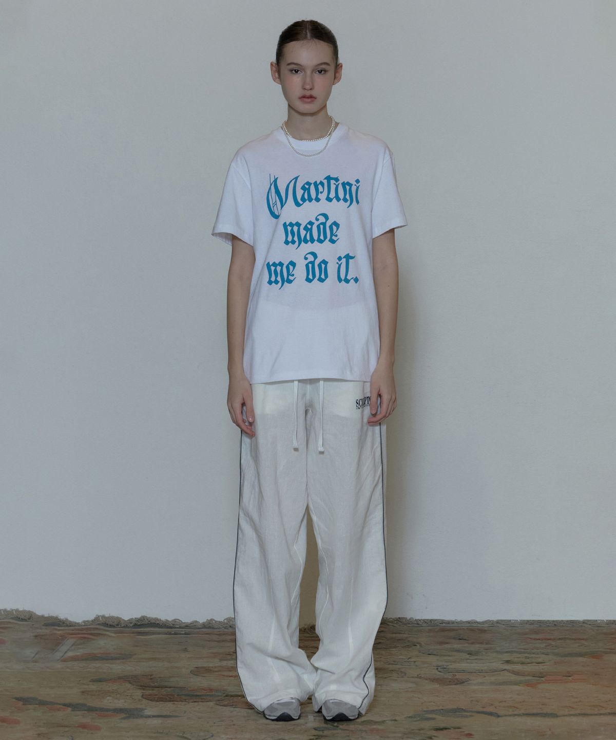 스컬프터(SCULPTOR) Martini Made Me Do It Tee White