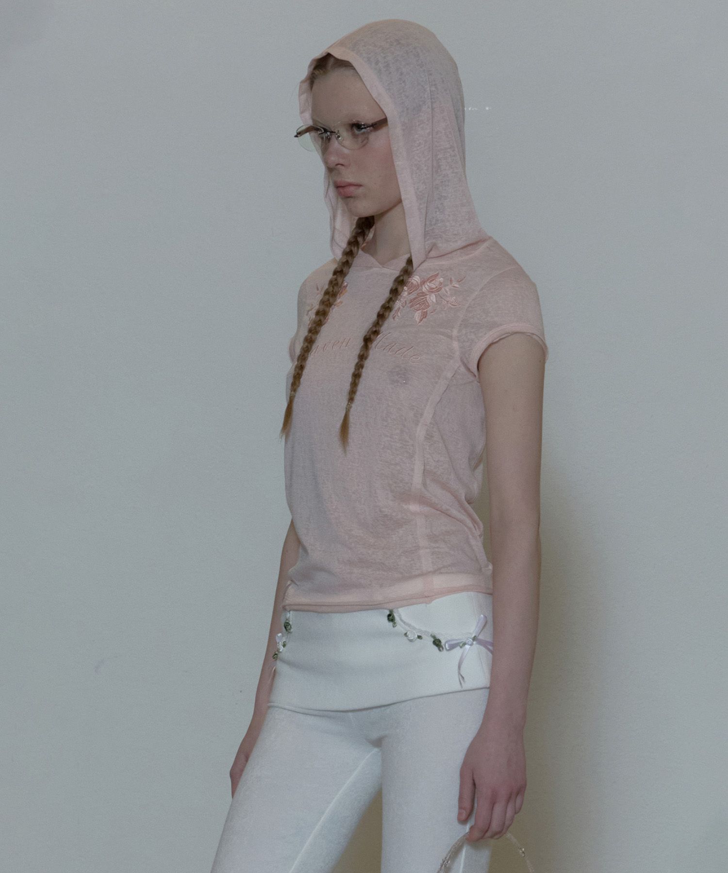 MUSINSA | SCULPTOR Rose Embroidery Hoodie Tee Peach Fuzz