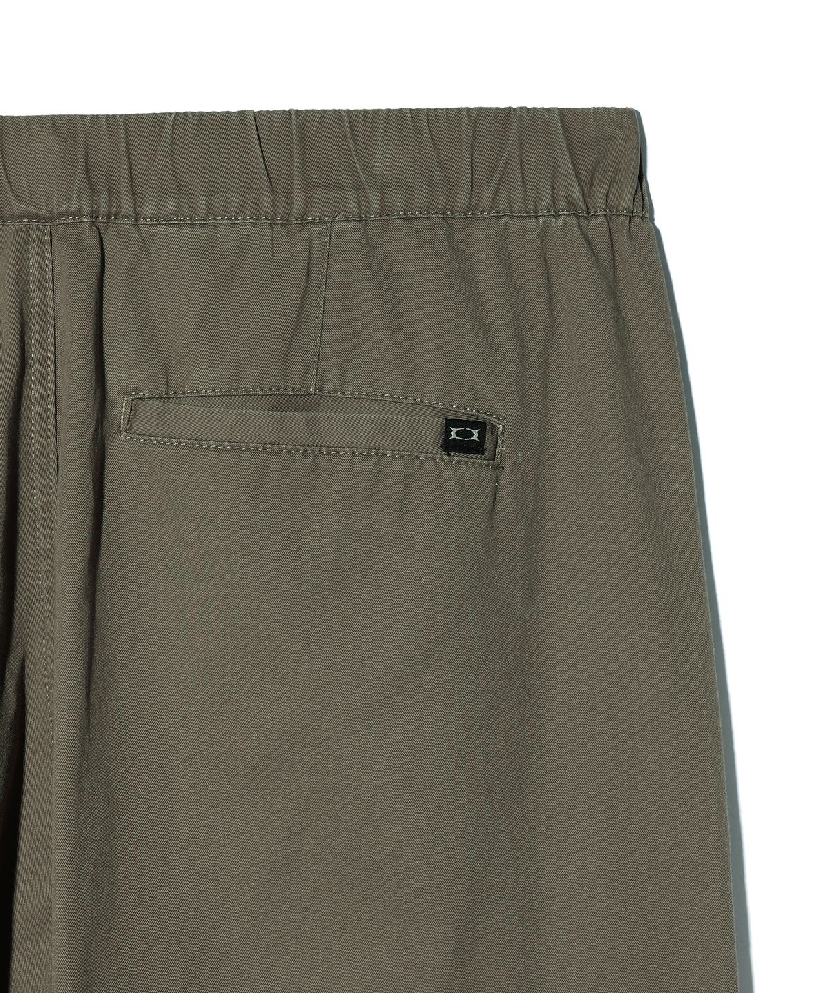 크리틱(CRITIC) BEBE X HALF DOUBLE KNEE POCKET COTTON PANTS KHAKI
