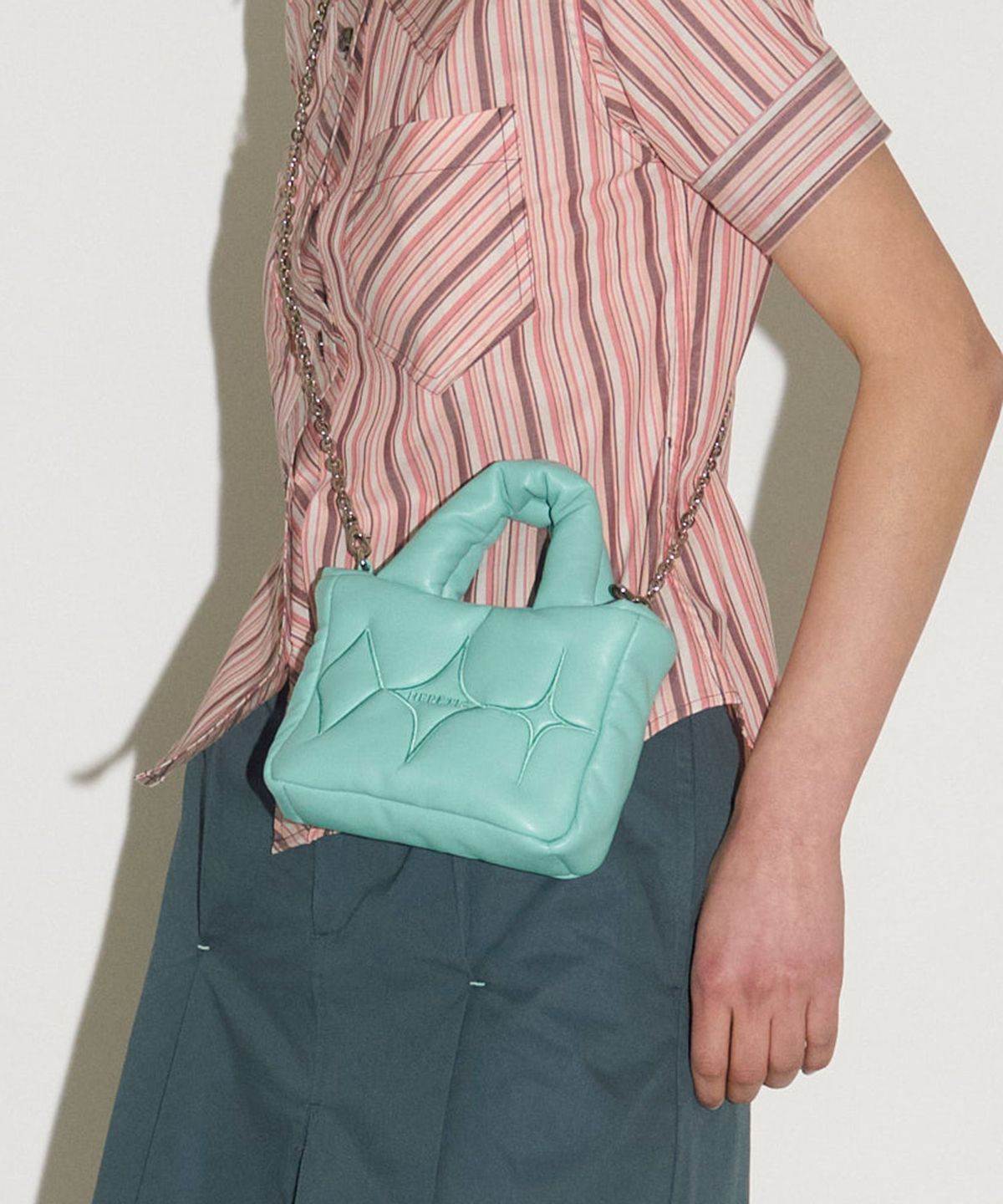 헤레틱(HERETIC) MICRO MIN HERETIC PADDING BAG / mint