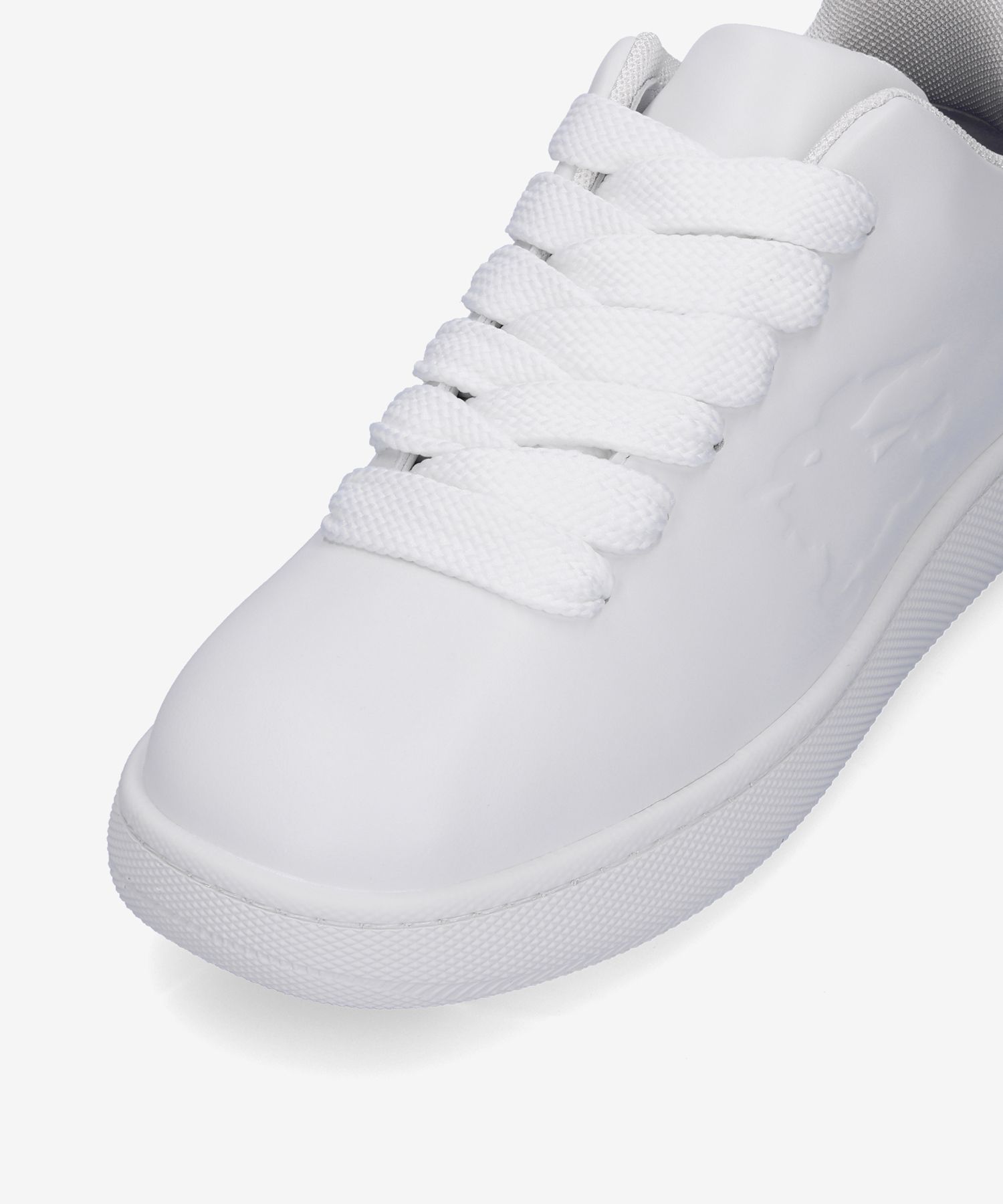 BURBERRY｜SNEAKERS (Leather Box Sneakers (8083326)) Burberry Men's Leather Box Low-Top Sneakers | Neiman Marcus