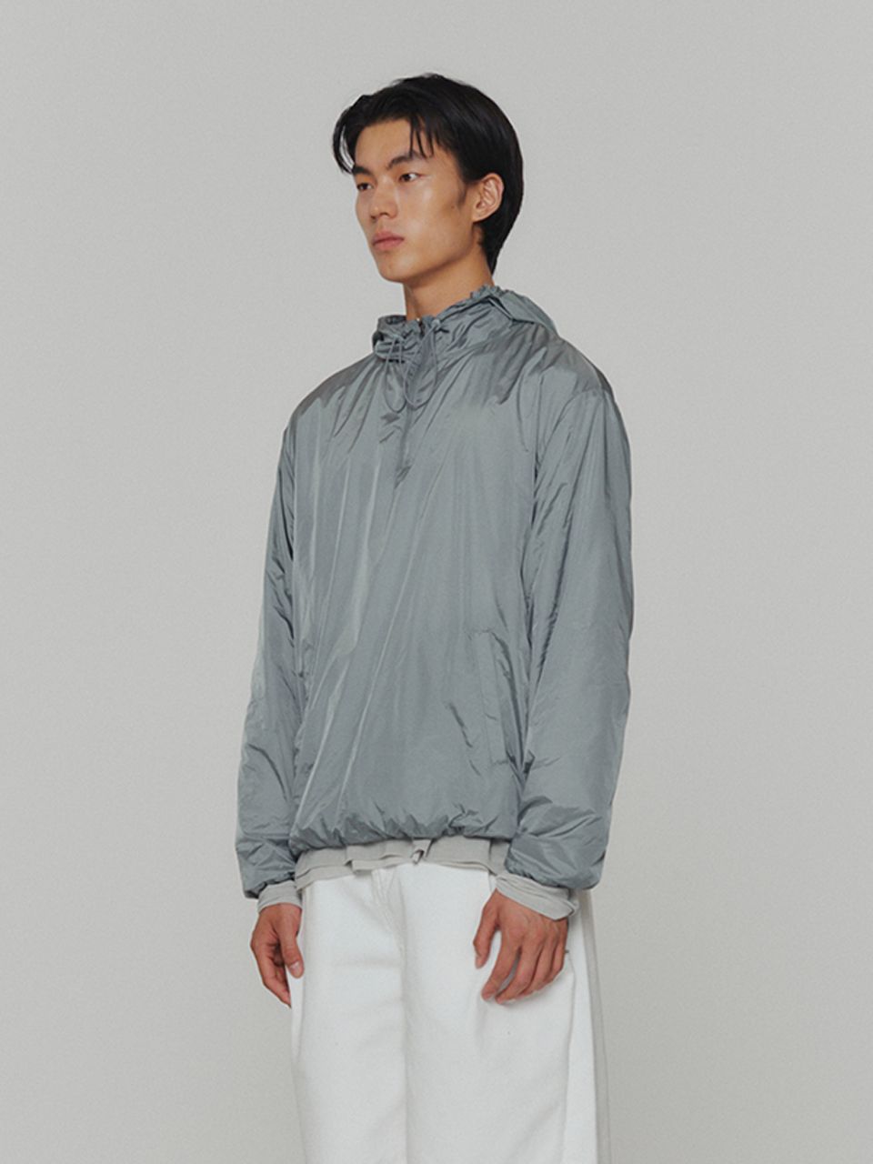 ジャケット・アウター AMOMENTO GLOSSY NYLON HALF ZIP-UP JUMPER MUSINSA公式 | AMOMENTO GLOSSY NYLON HALF ZIP-UP JUMPER (3COLORS)