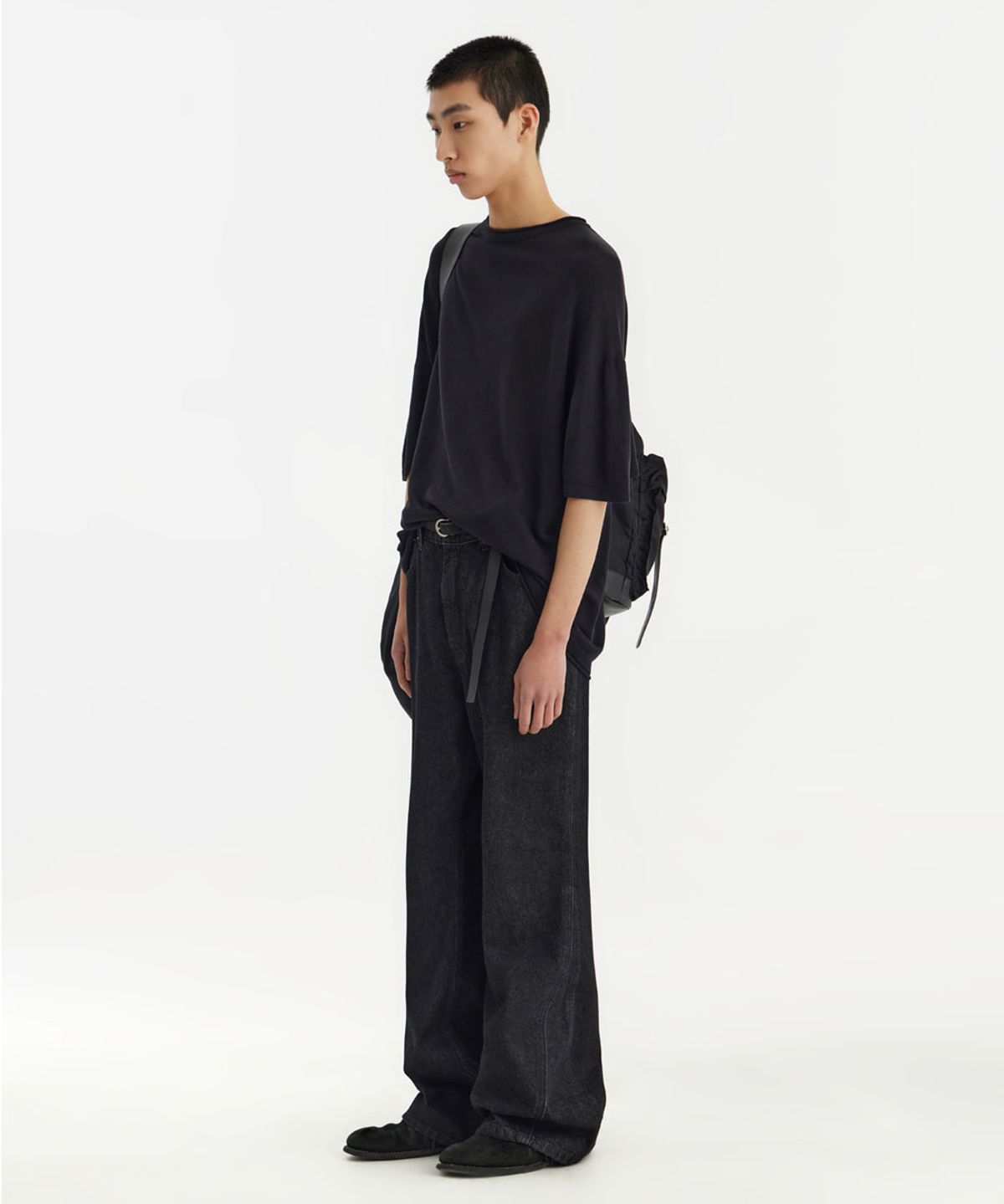 유스(YOUTH) Structured Flared Denim Pants - Washed Black