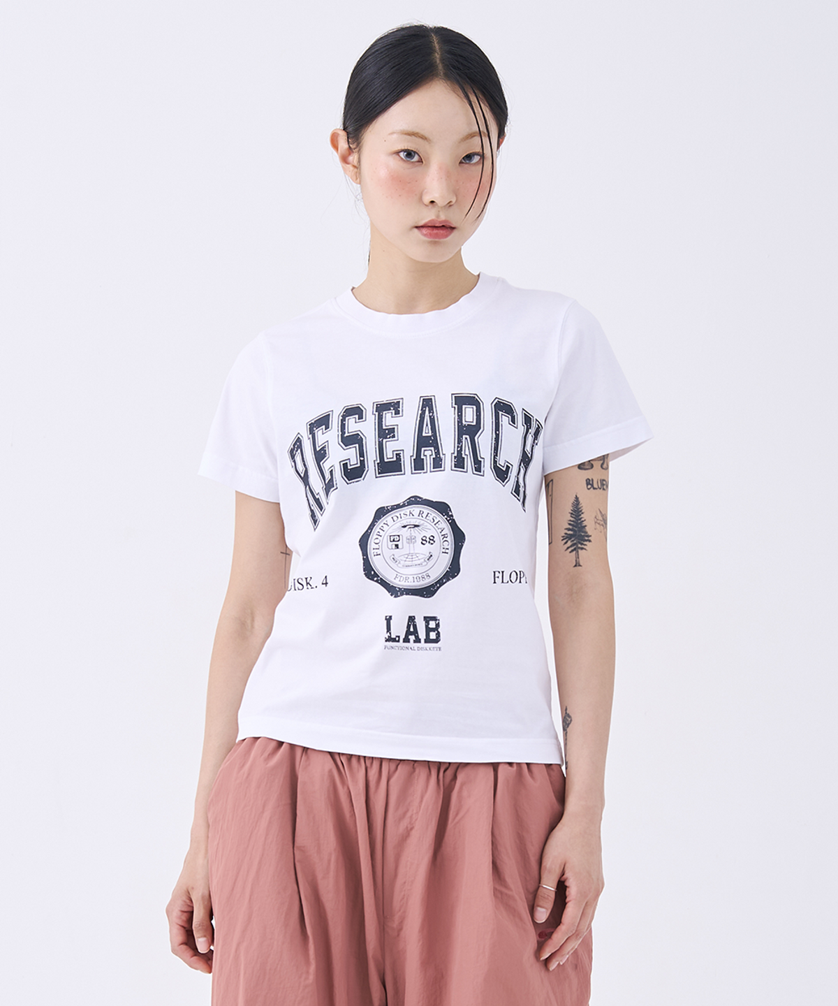 에프디알(FDR) Arch Logo Emblem Short Sleeve Charcoal