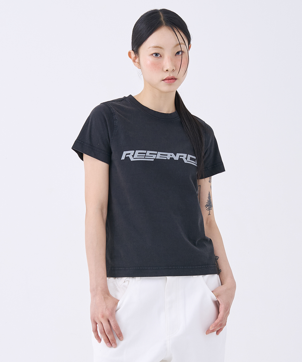 에프디알(FDR) Research Logo Basic Short Sleeve Charcoal