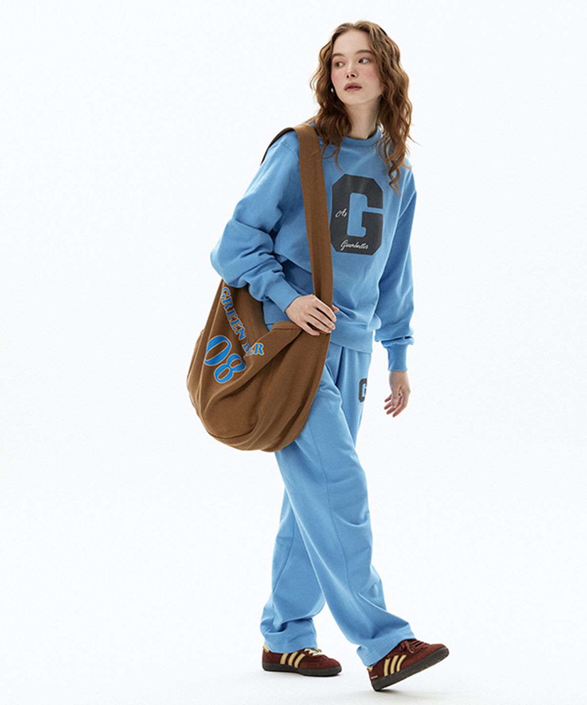 그린버터(GREENBUTTER) G Script Sweatshirt (Light Blue)