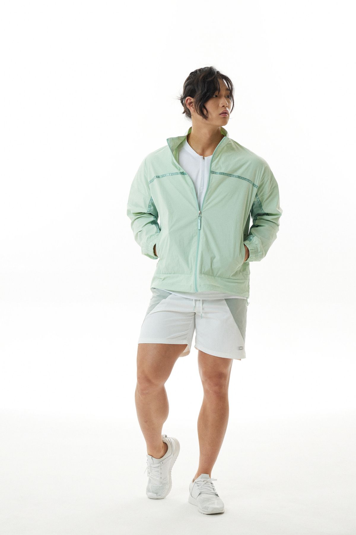 다이빙스팟(DIVINGSPOT) 크로스오버 윈드브레이커 연그린
