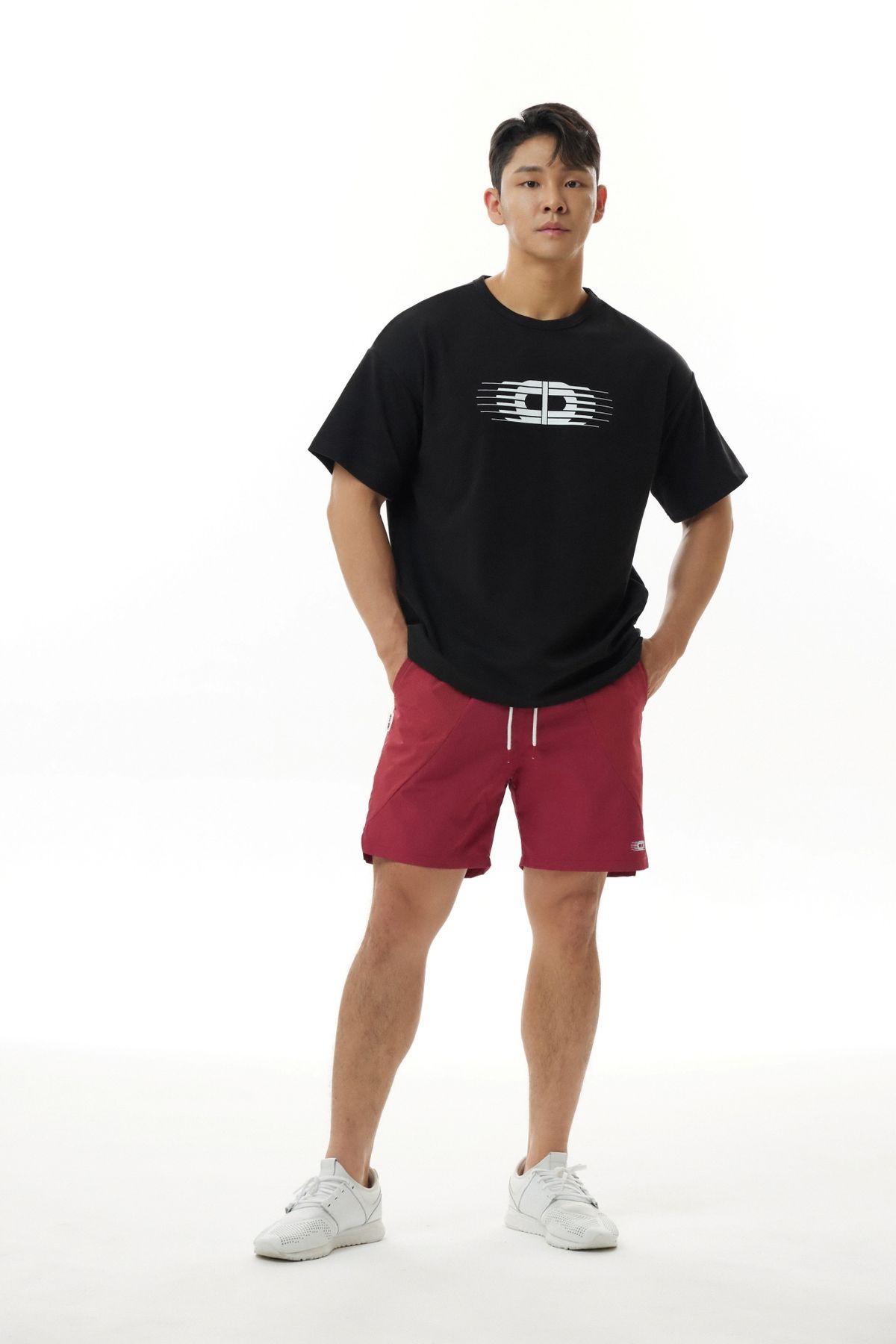다이빙스팟(DIVINGSPOT) 심볼로고 루즈핏 티셔츠 블랙