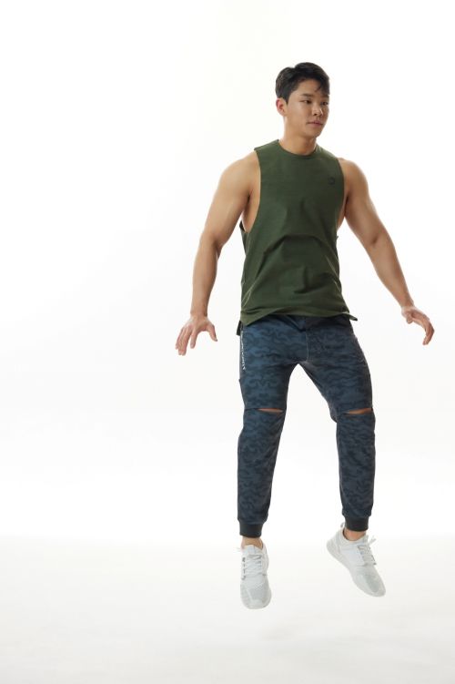 Thumbnail 10