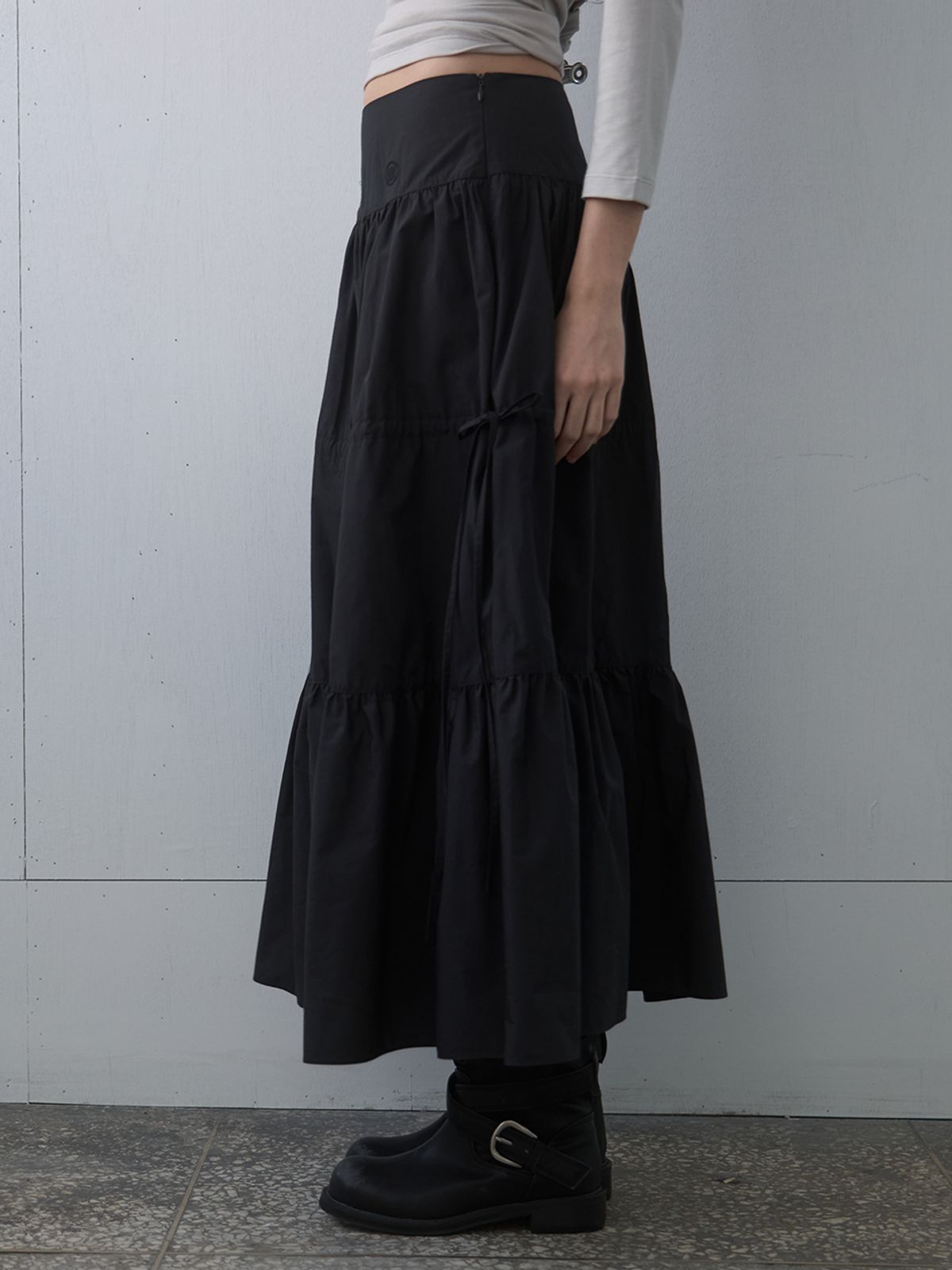 기준(KIJUN) Shirring Full Skirt Black