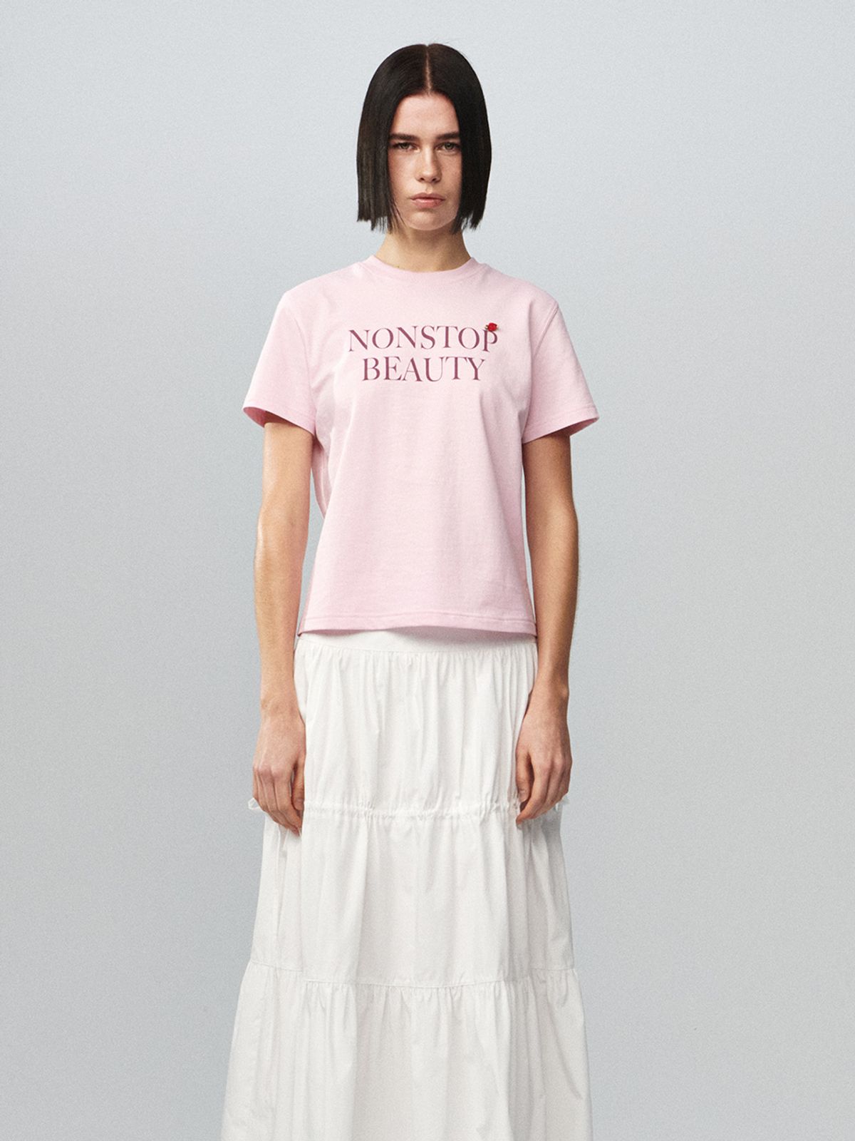 기준(KIJUN) NONSTOP BEAUTY T-Shirt Pink