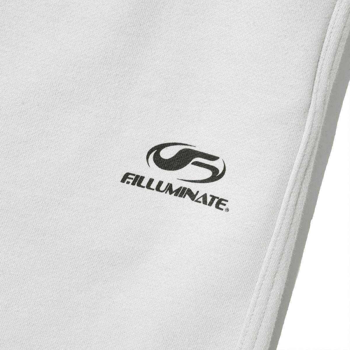 필루미네이트(FILLUMINATE) 태그 로고 쇼츠-2Color