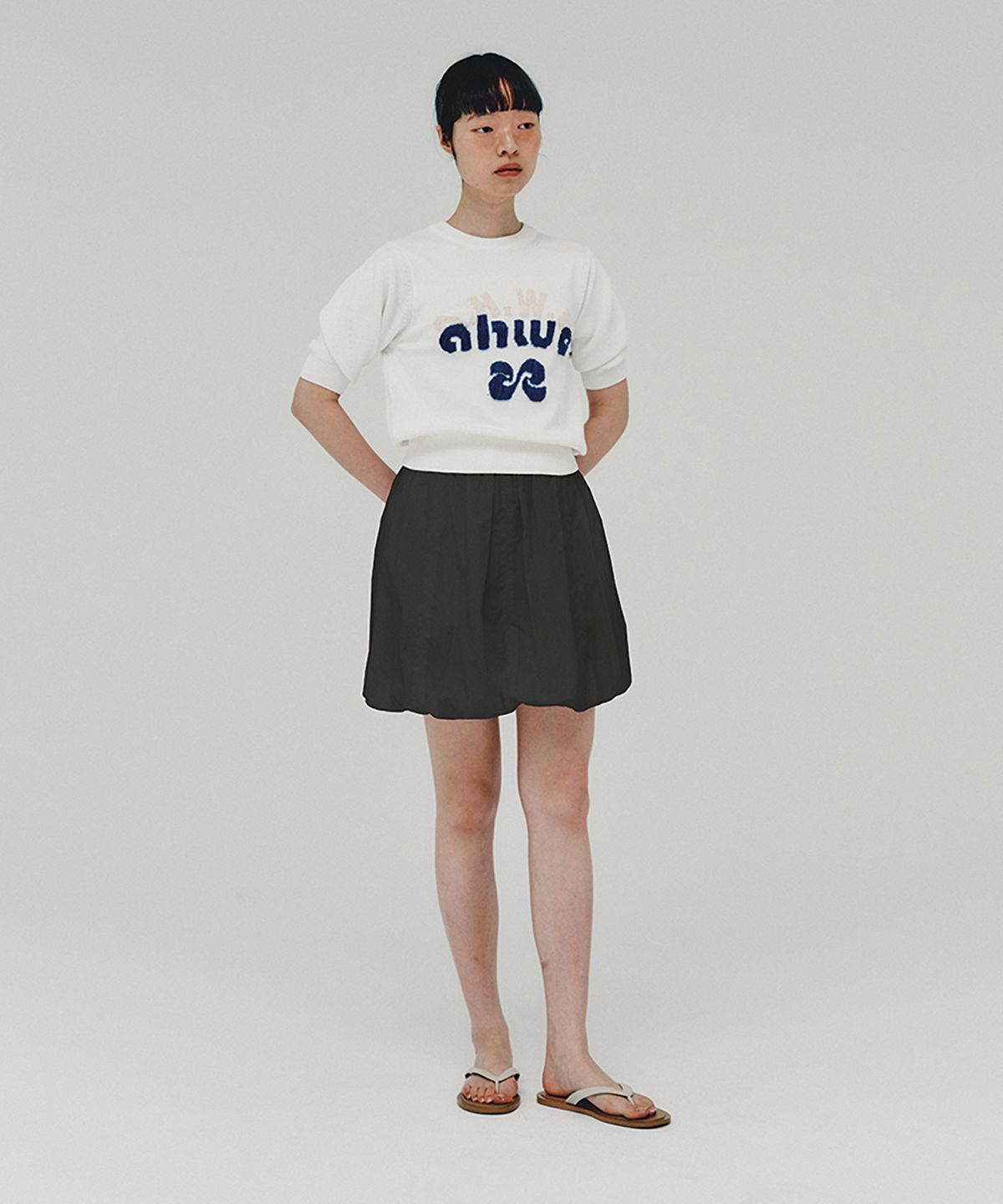 아위(AHWE) Balloon Skirt_BLACK